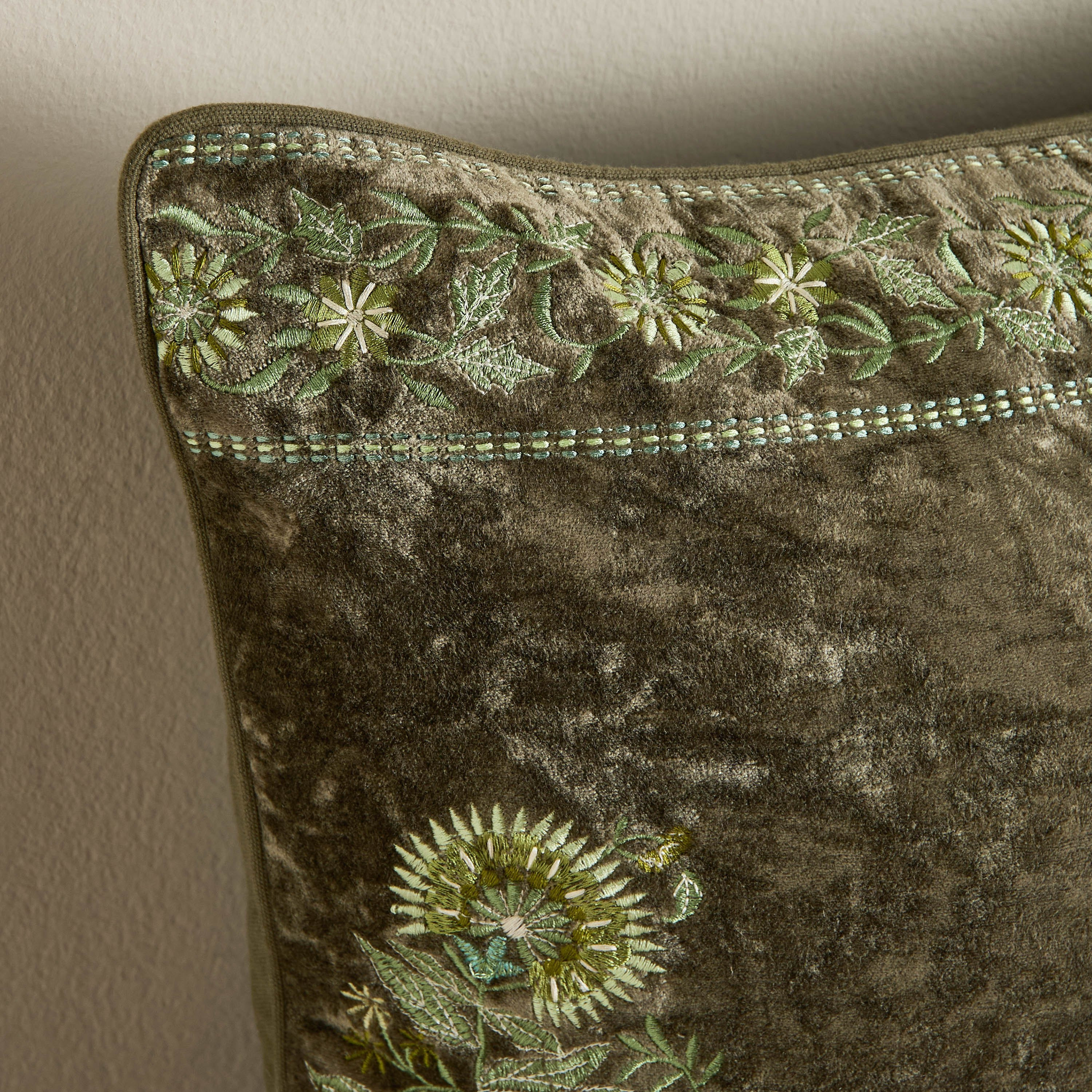Ishan Booti Embroidered Cushion Cover - 50x50 cm-household-cushionsandthrows-cushioncovers-image-2