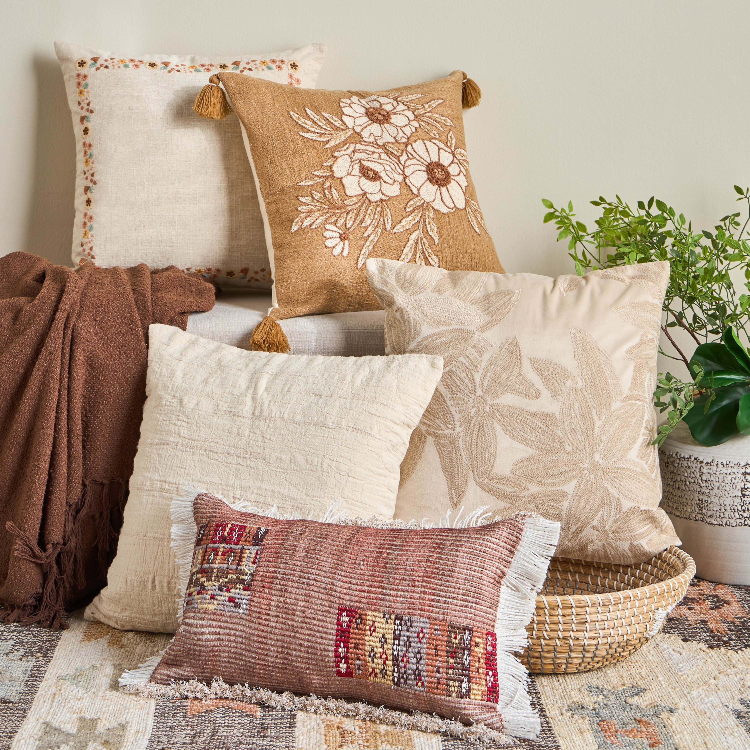 Zulu Tribal Embroidered Cushion Cover - 30x50 cm-household-cushionsandthrows-cushioncovers-image-4