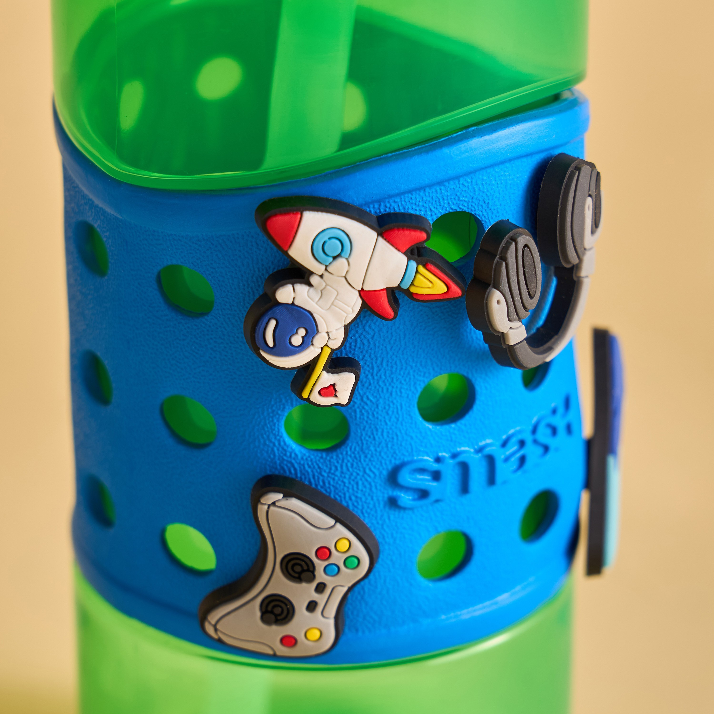 Pop Charm Water Bottle - 750 ml-babyandkids-eatanddrink-lunchboxesandbags-image-4