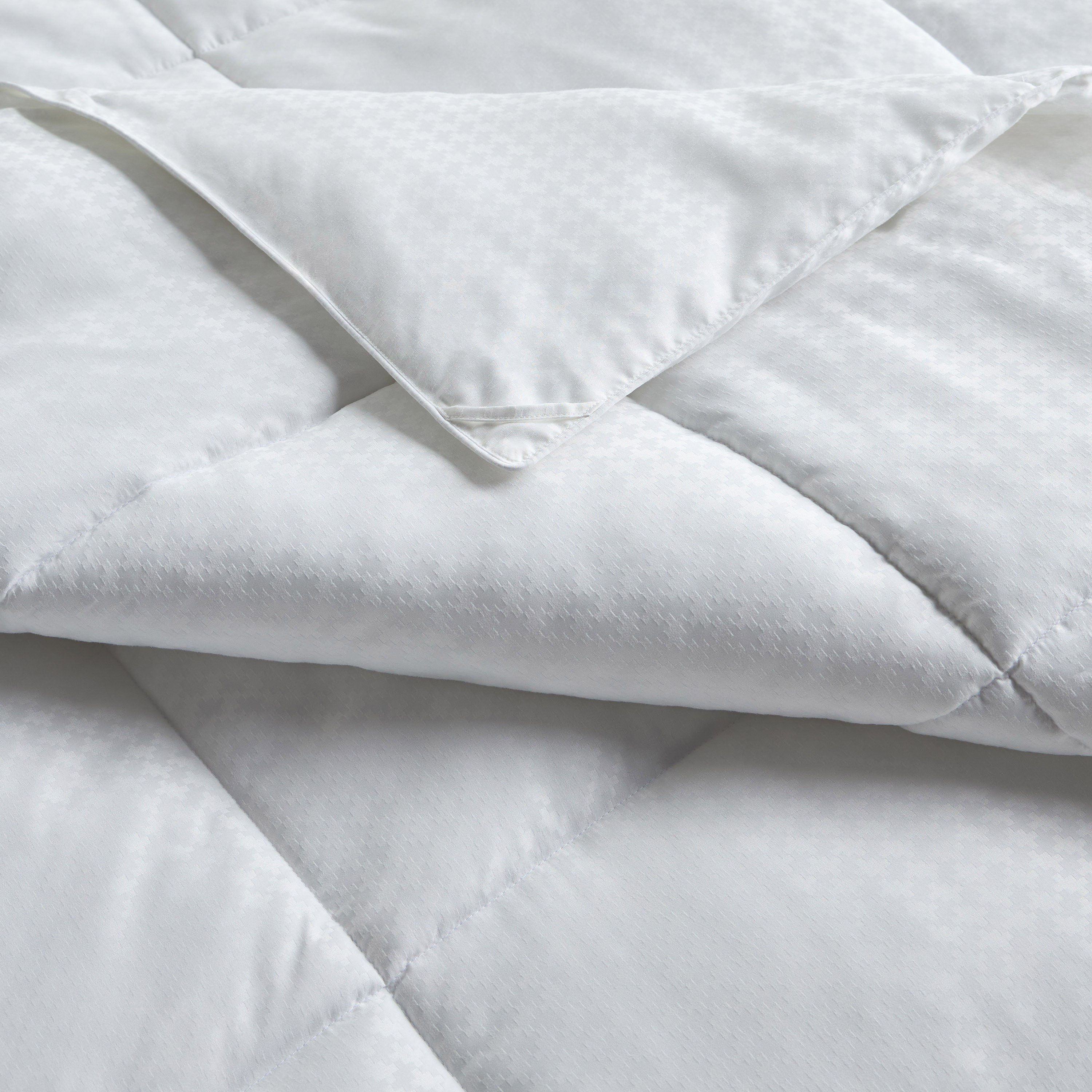 ActiFresh Polyester Jacquard King Duvet - 230x220 cm-household-bedding-duvetandcovers-duvets-image-3