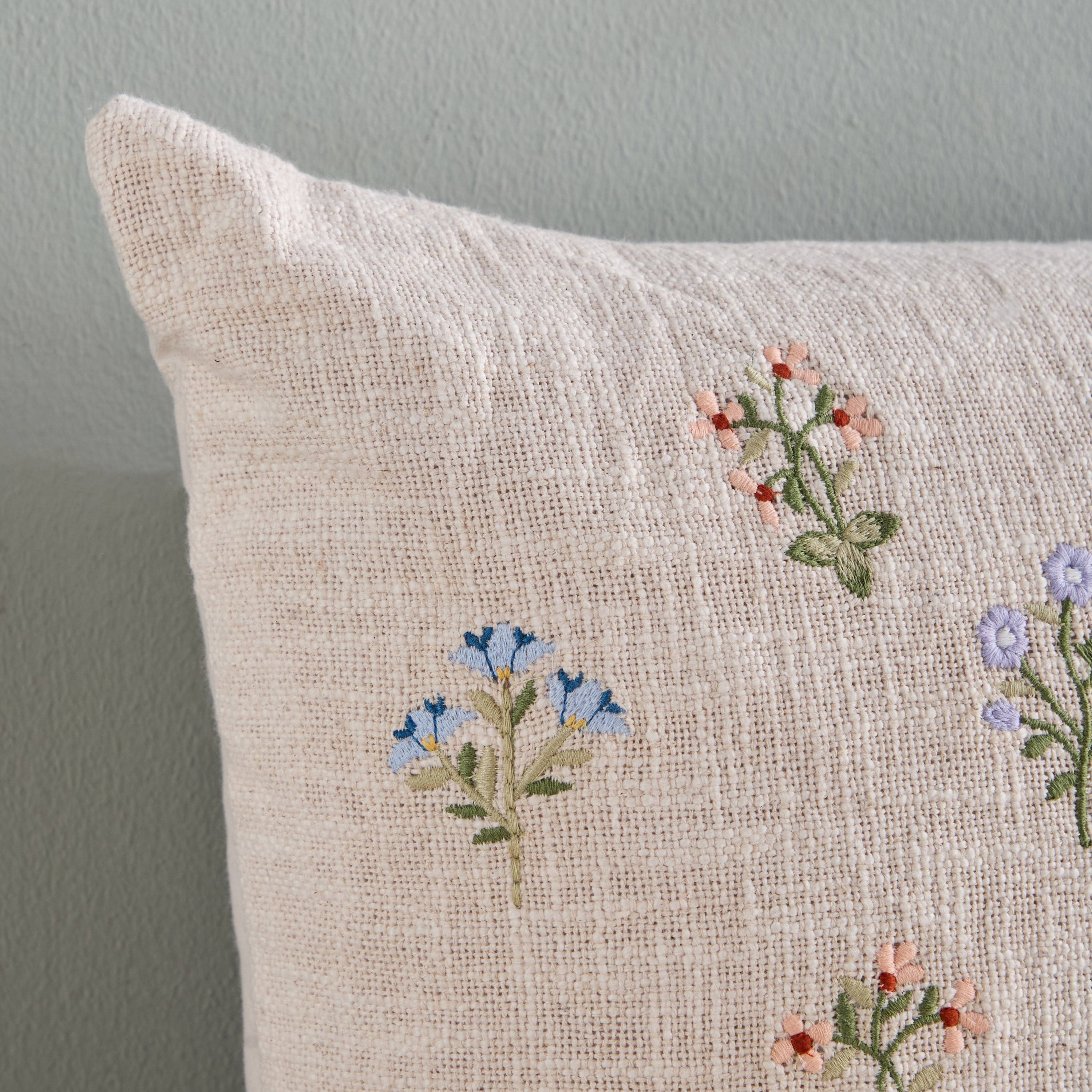 Pench Embroidered Filled Cushion - 50x50 cm-household-cushionsandthrows-filledcushions-decorativecushions-image-2