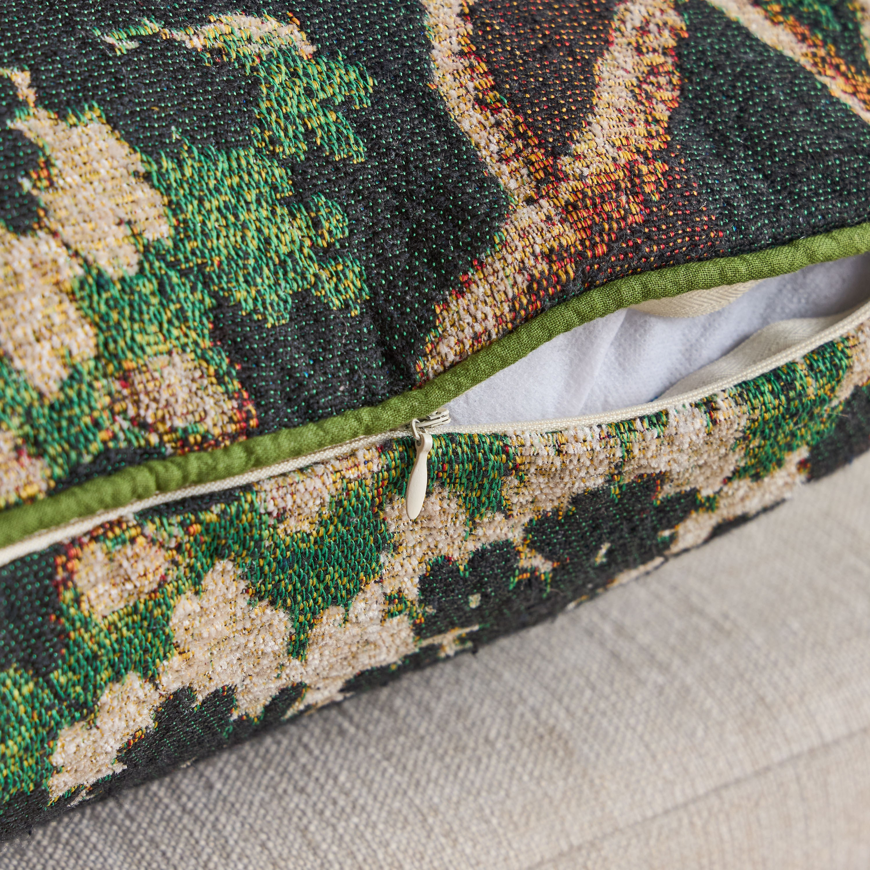 Carros Jacquard Filled Cushion - 50x50 cm-household-cushionsandthrows-filledcushions-decorativecushions-image-3