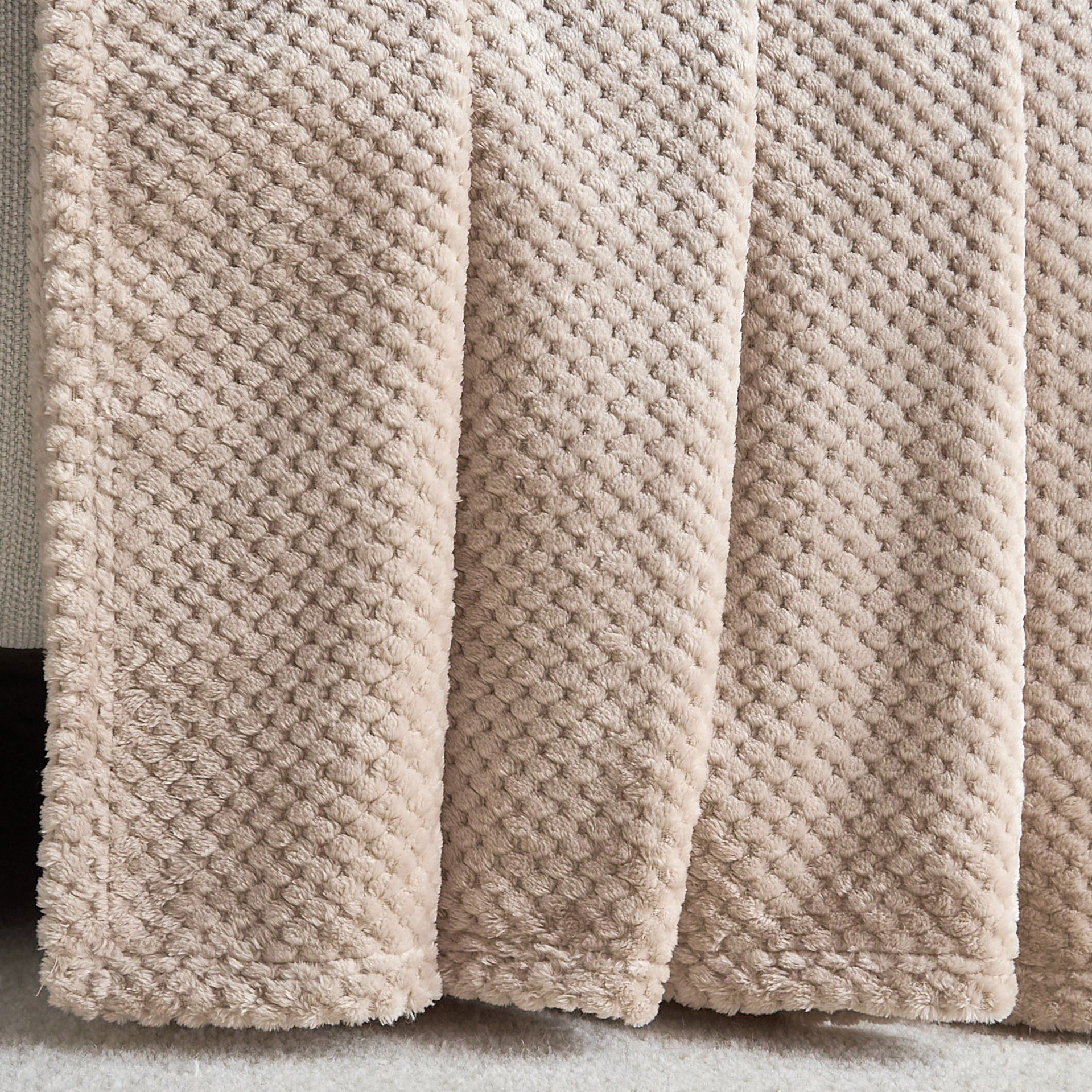 Baylor Jacquard Fleece Single Blanket - 150x200 cm-household-cushionsandthrows-throwsandblankets-throws-image-2