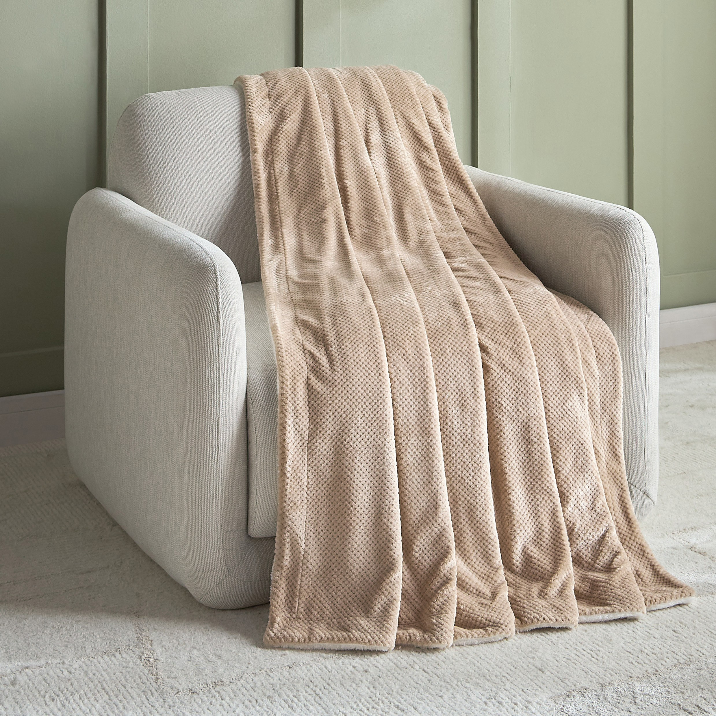 Waverly Luxury Sherpa Single Blanket - 150x200 cm-household-cushionsandthrows-throwsandblankets-throws-image-1