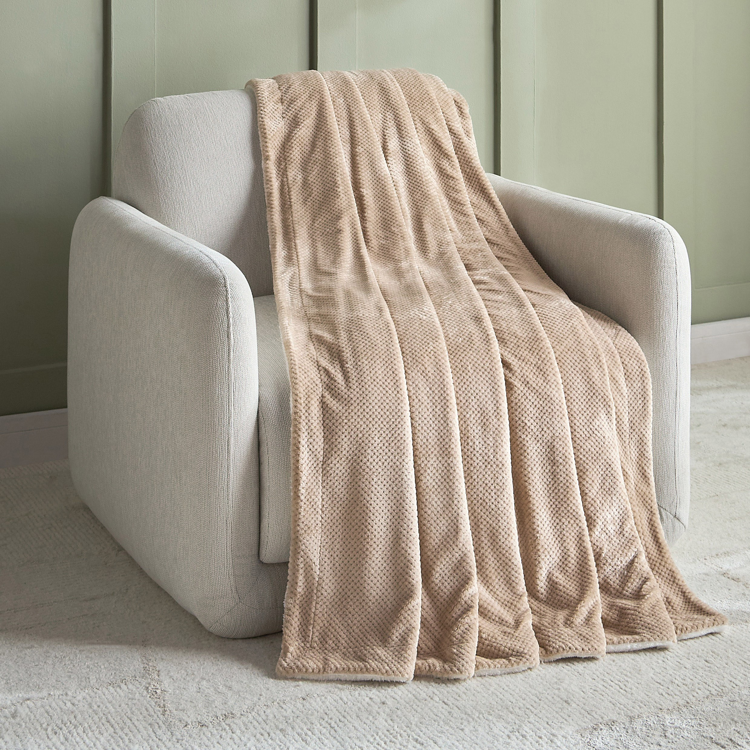 Waverly Luxury Sherpa Queen Blanket - 200x220 cm-household-cushionsandthrows-throwsandblankets-throws-image-1