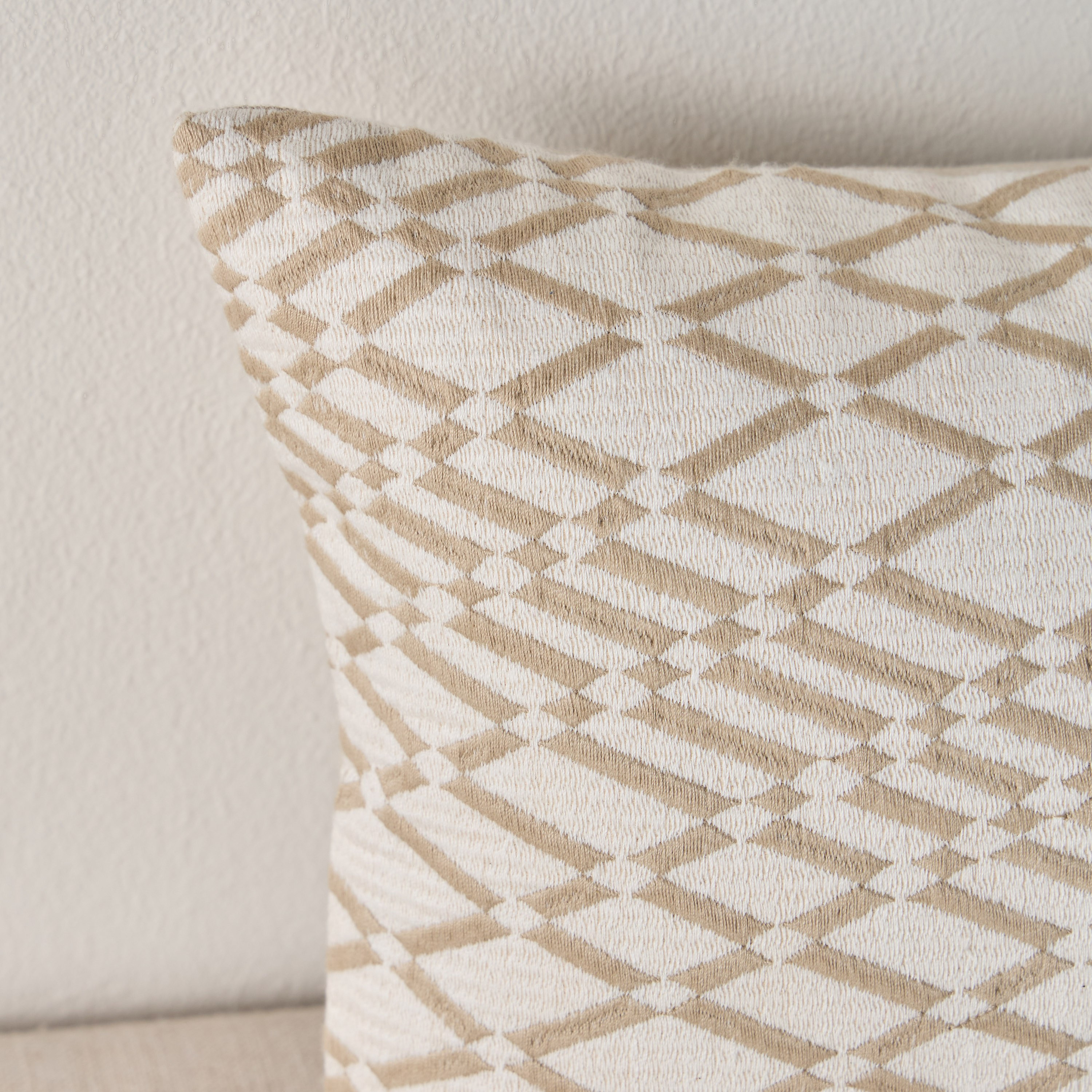 Glam Geo Embroidered Filled Cushion - 30x50 cm-household-cushionsandthrows-filledcushions-decorativecushions-image-2