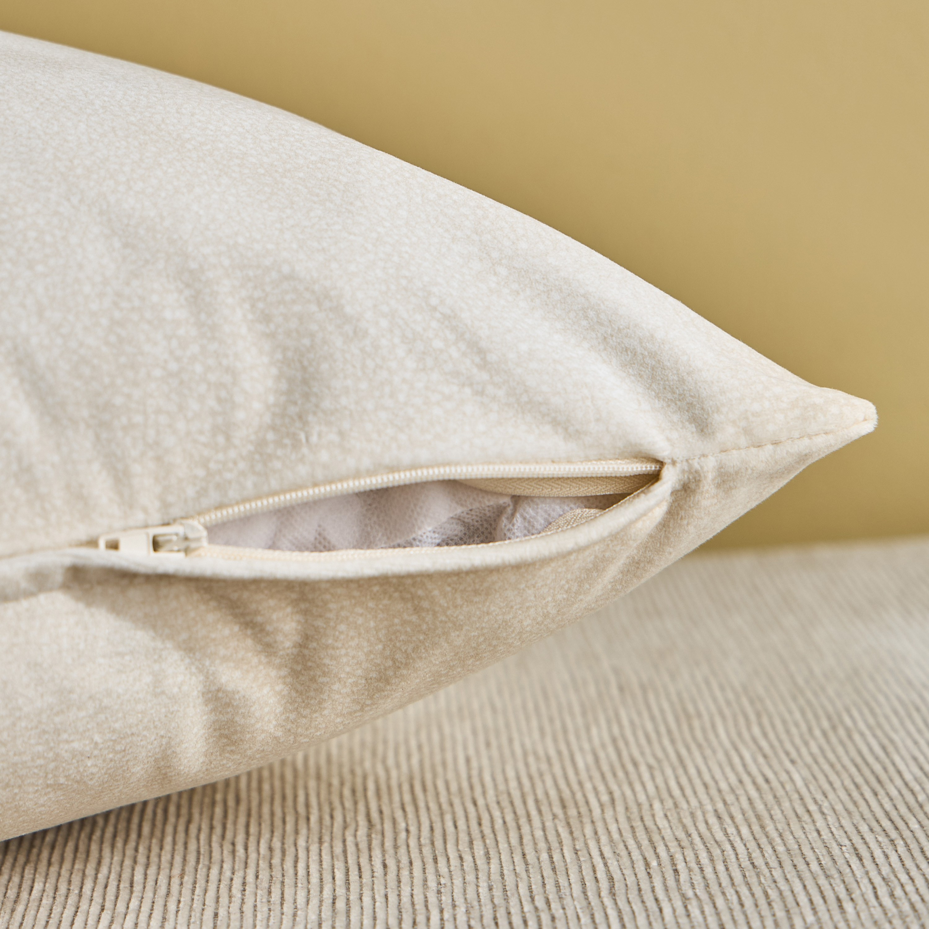 Pena Filled Cushion - 50x50 cm-household-cushionsandthrows-filledcushions-decorativecushions-image-3