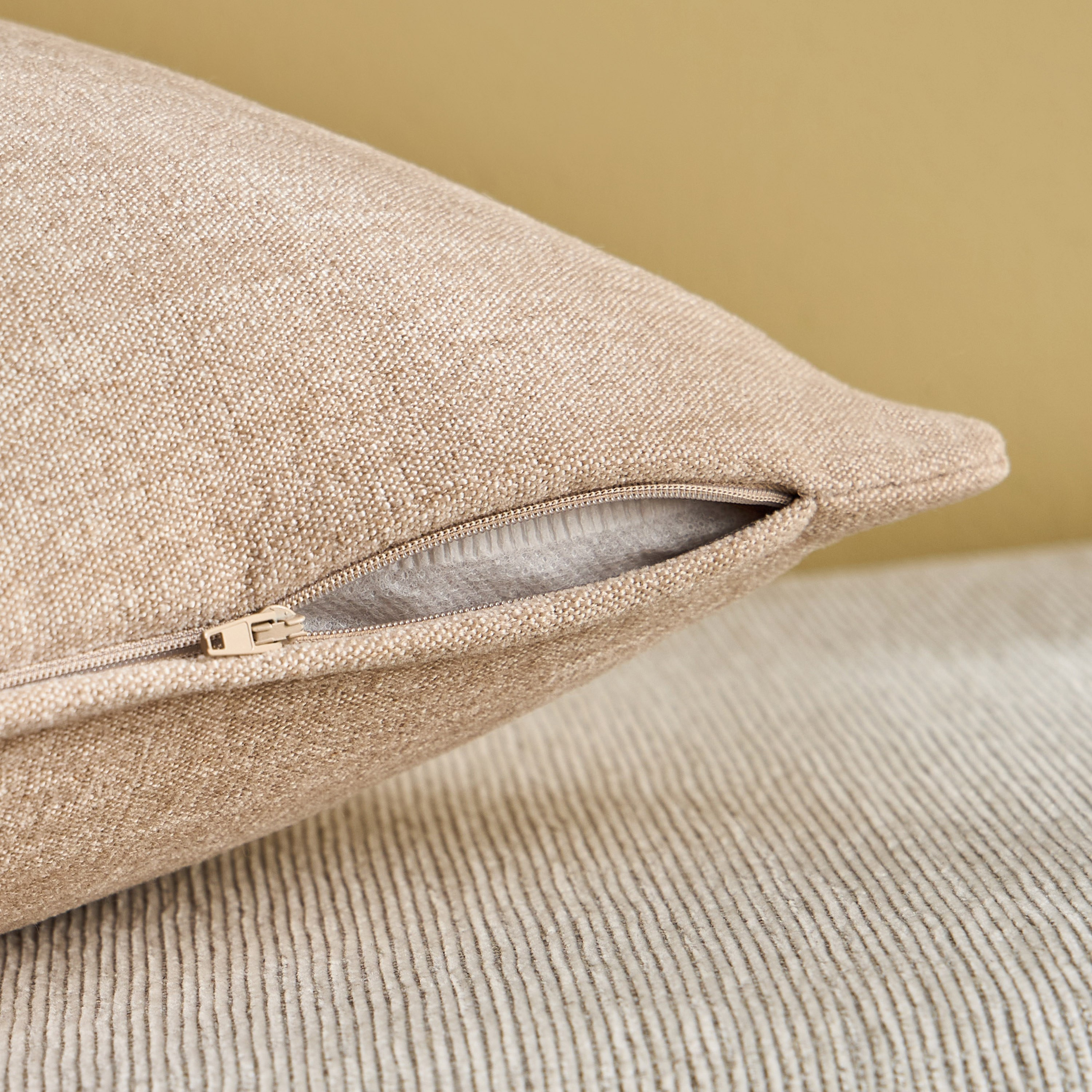 وسادة محشوة - توسكاني - 50x50 سم-household-cushionsandthrows-filledcushions-decorativecushions-image-3