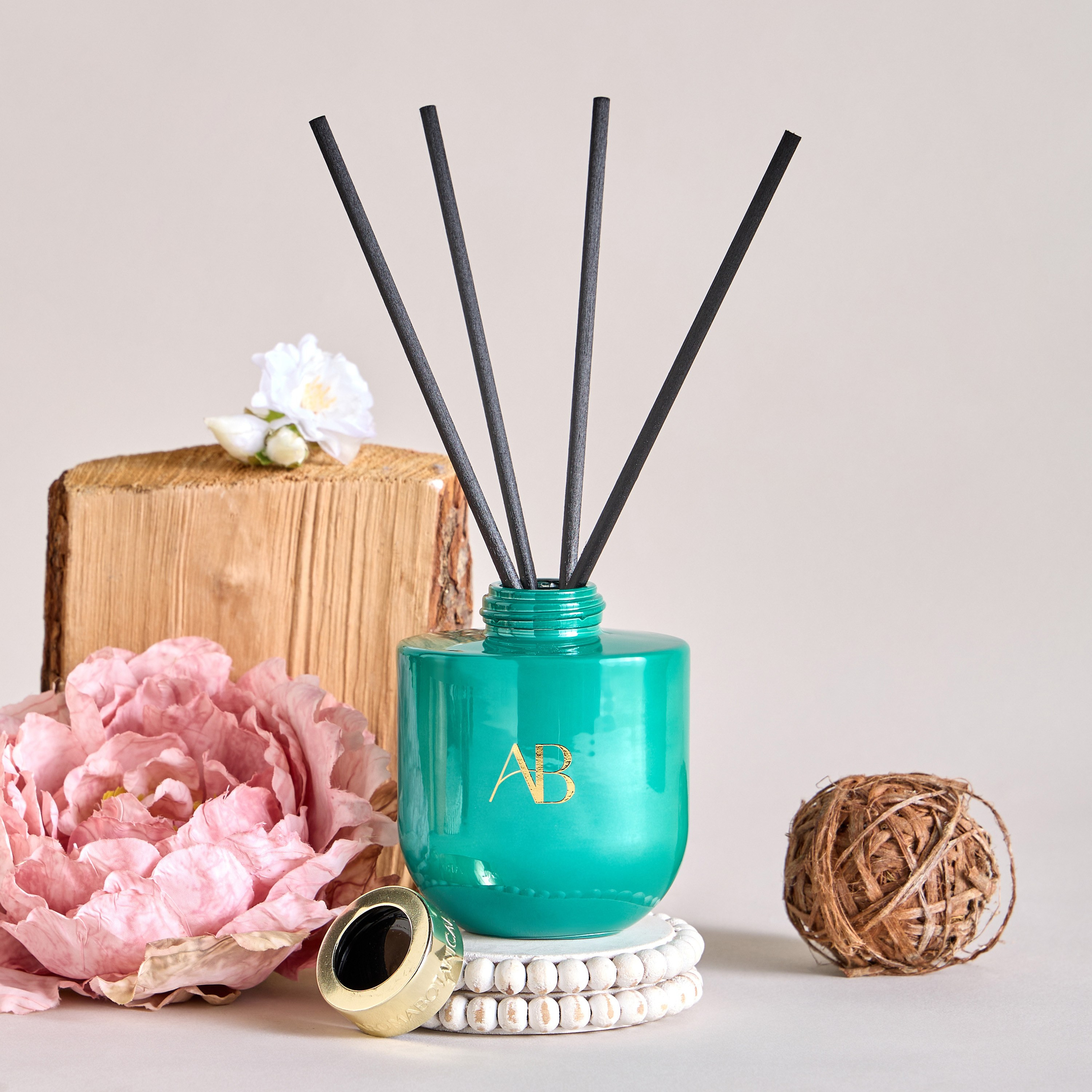 Claude Monet The Water Lily Pond Reed Diffuser - 200 ml-household-homefragrance-reeddiffusers-image-1