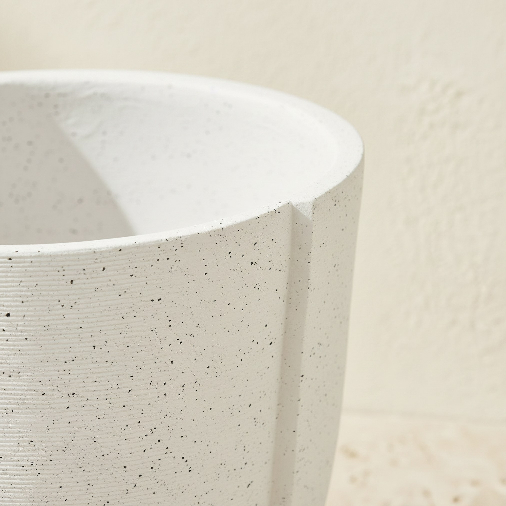 Speck Geo Polyresin Planter - 35 cm-household-gardenandoutdoor-potsandplanters-planters-image-2