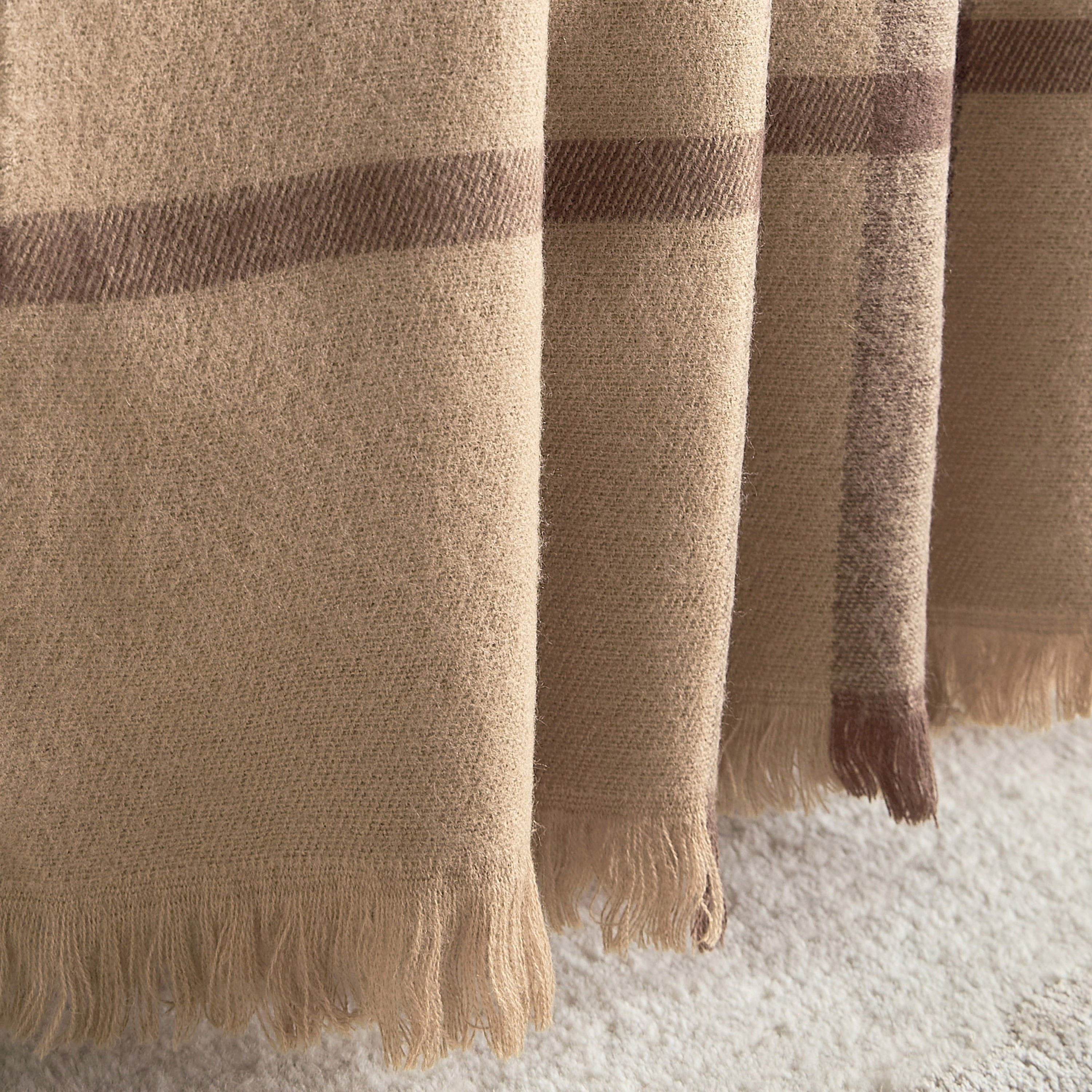 Mia Throw - 130x170 cm-household-cushionsandthrows-throwsandblankets-throws-image-2