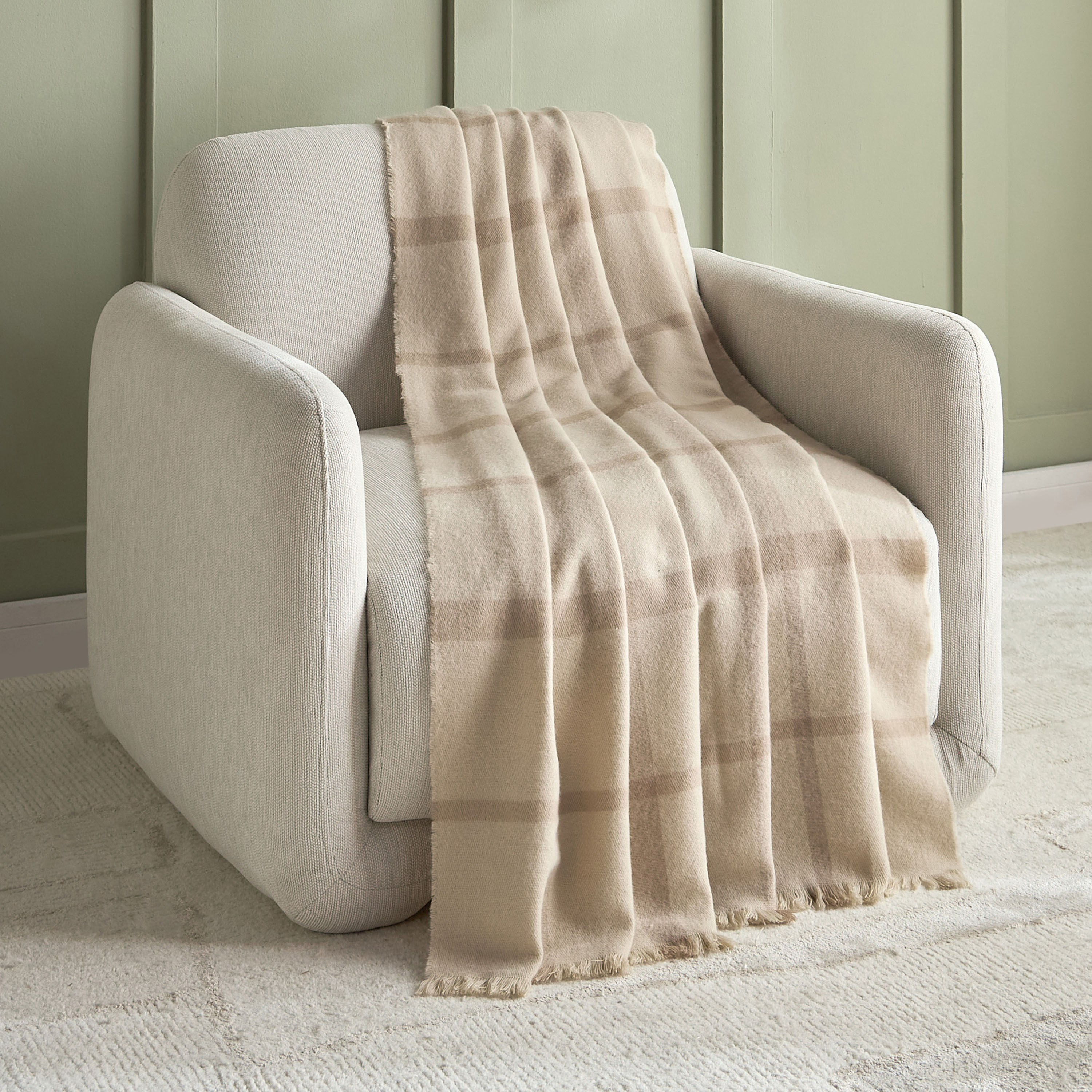 Mia Throw - 130x170 cm-household-cushionsandthrows-throwsandblankets-throws-image-1