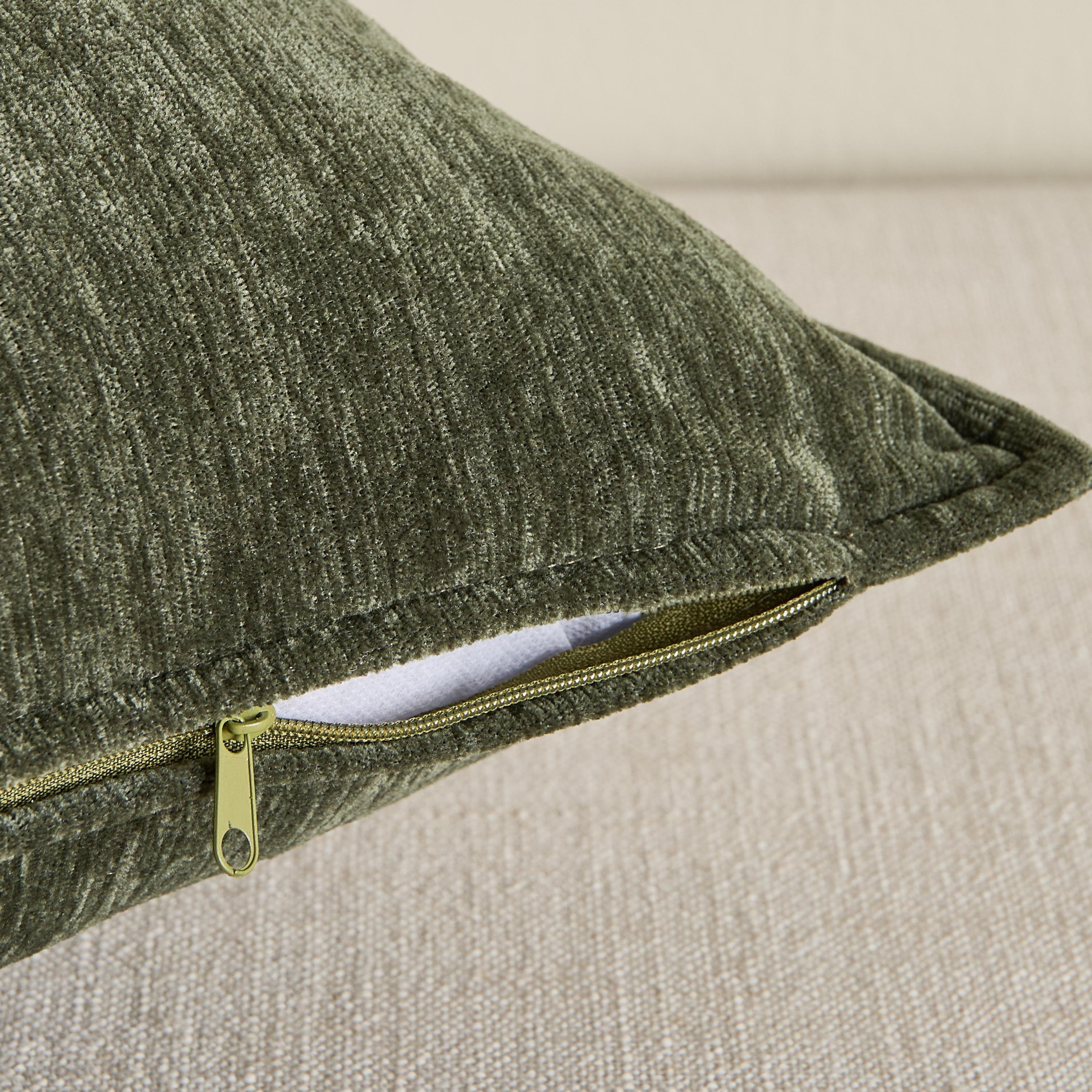 غطاء وسادة مخملي - جوز - 50x50 سم-household-cushionsandthrows-cushioncovers-image-3