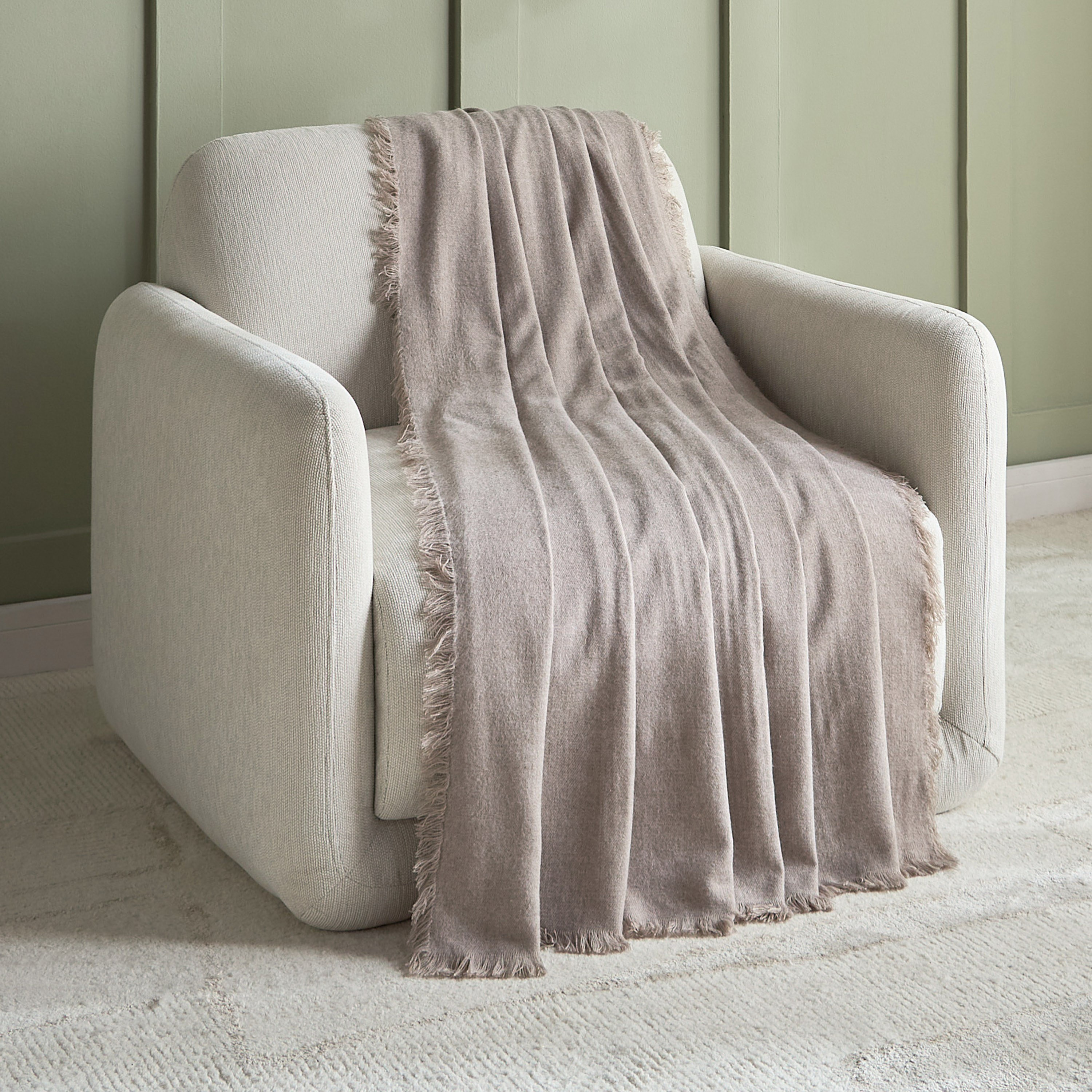 Sofine Throw - 130x170 cm-household-bedding-blankets-image-1