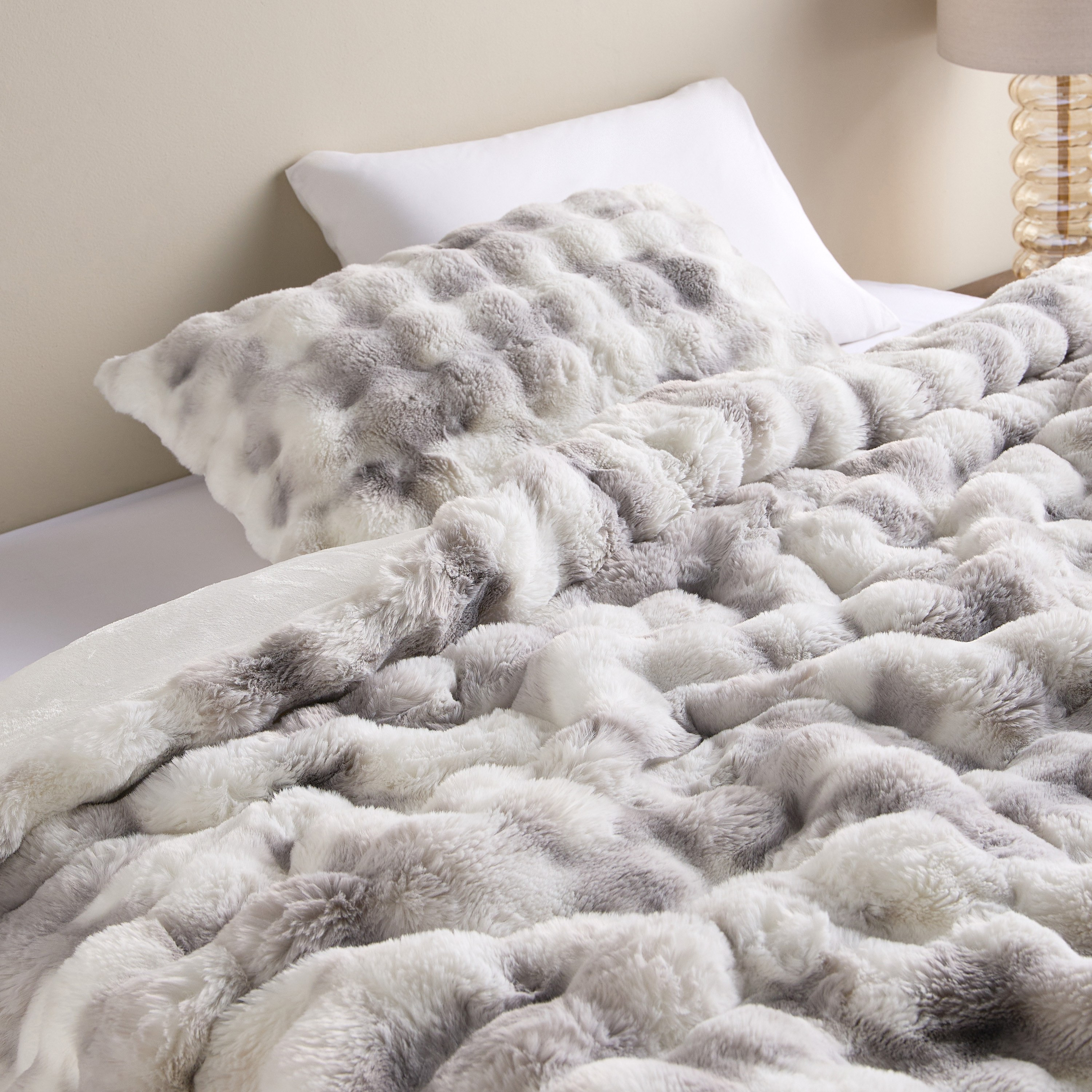 Diane Flannel 2-Piece Full Comforter Set - 160x240 cm-household-bedding-comfortersandbedspreads-comforters-image-4