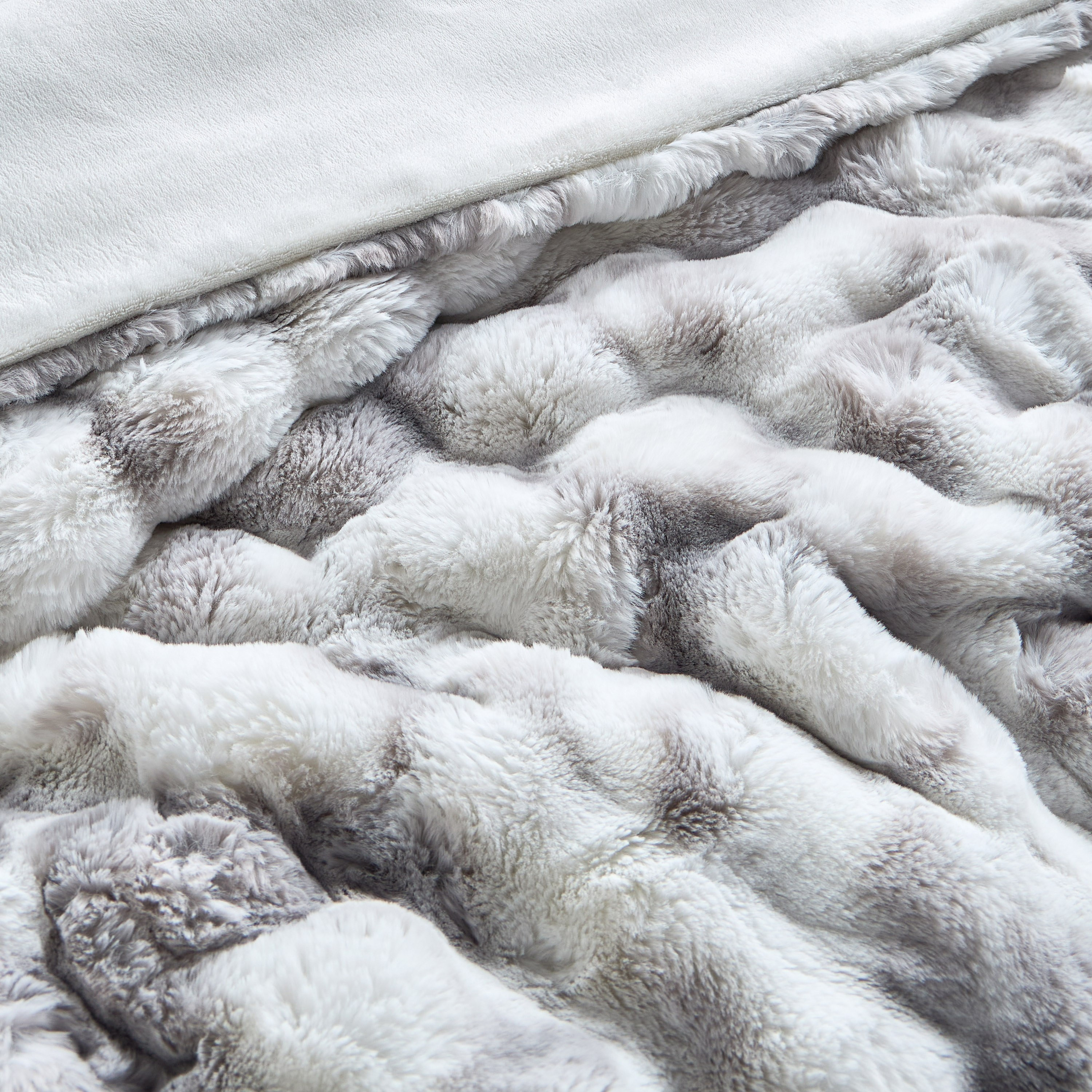 Diane Flannel 3-Piece Super King Comforter Set - 240x260 cm-household-bedding-comfortersandbedspreads-comforters-image-4