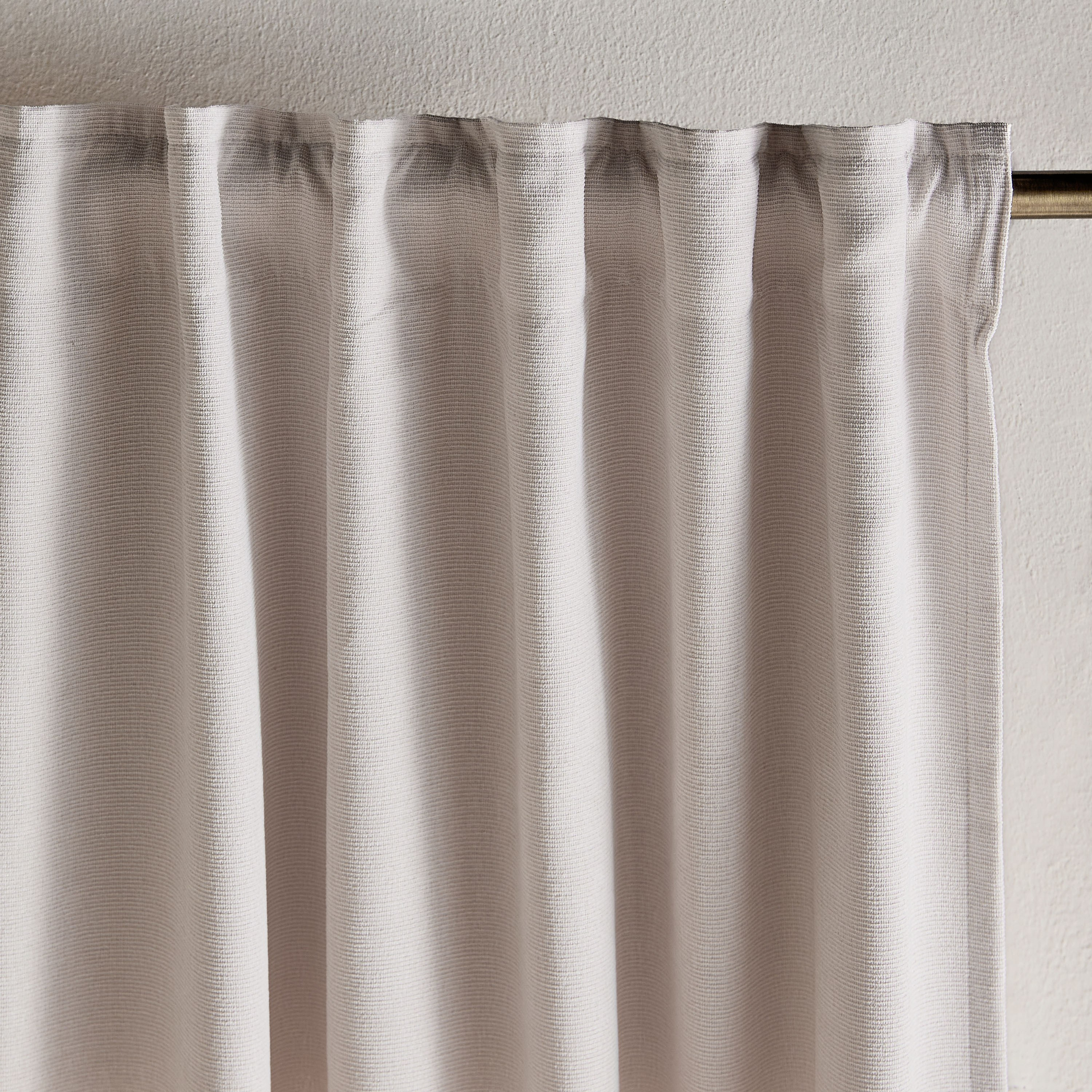 طقم ستائر قطعتين - أديسون - 135x320 سم-household-windows-curtains-image-3