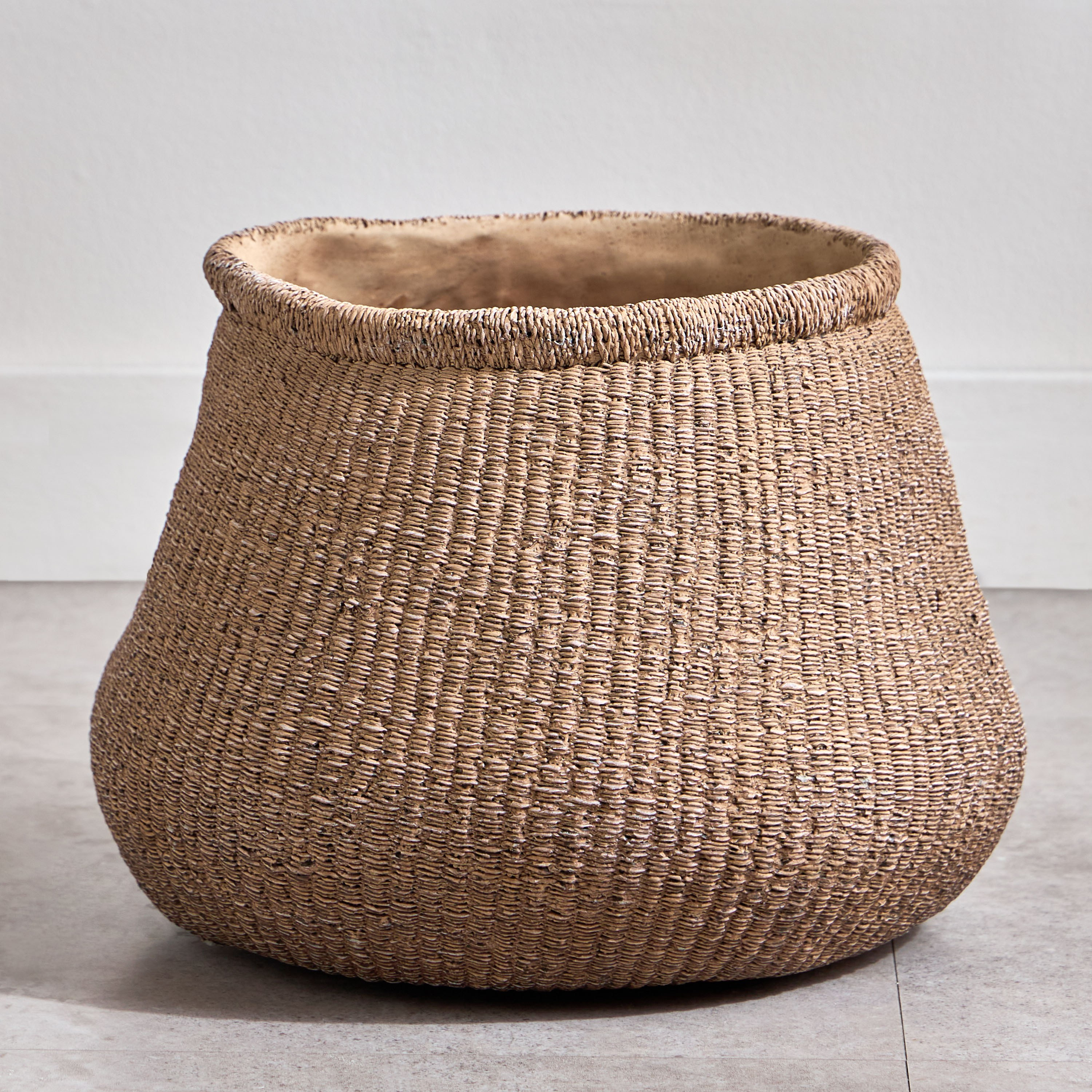 Calcify Mord Cement Planter - 30 cm-household-gardenandoutdoor-potsandplanters-planters-image-2