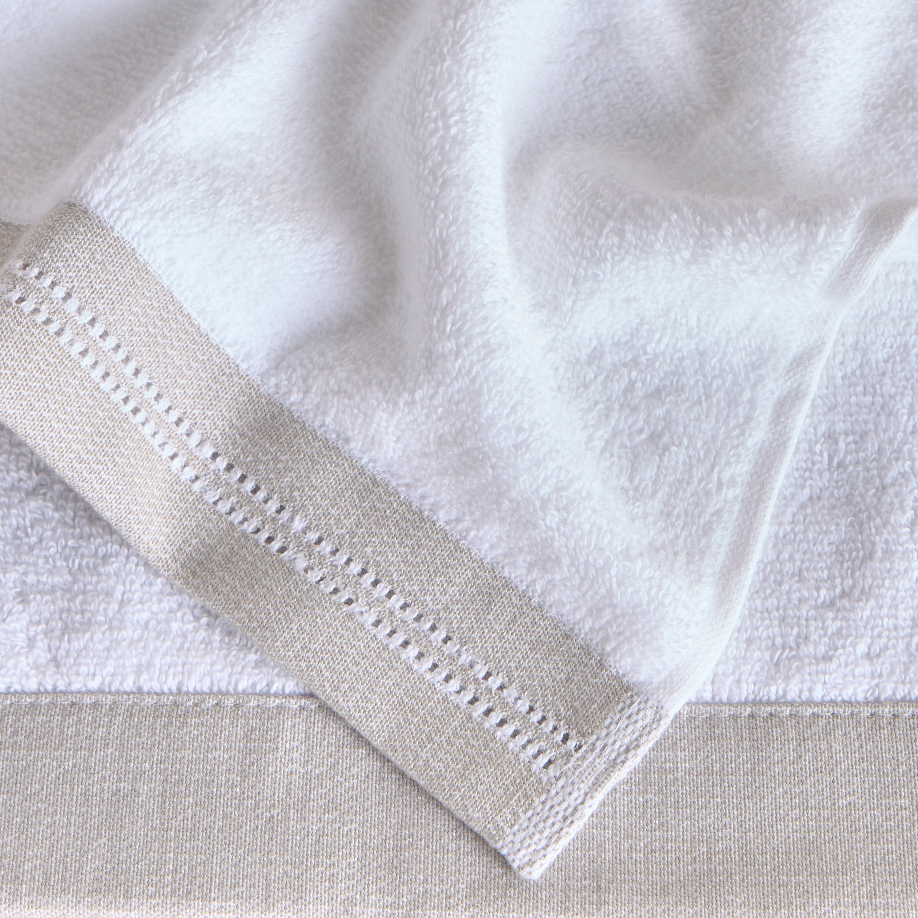 Velair 4-Piece 650 GSM Portuguese Cotton Fingertip Towel Set - 30x30 cm-household-bathandlaundry-bathlinen-towels-image-3