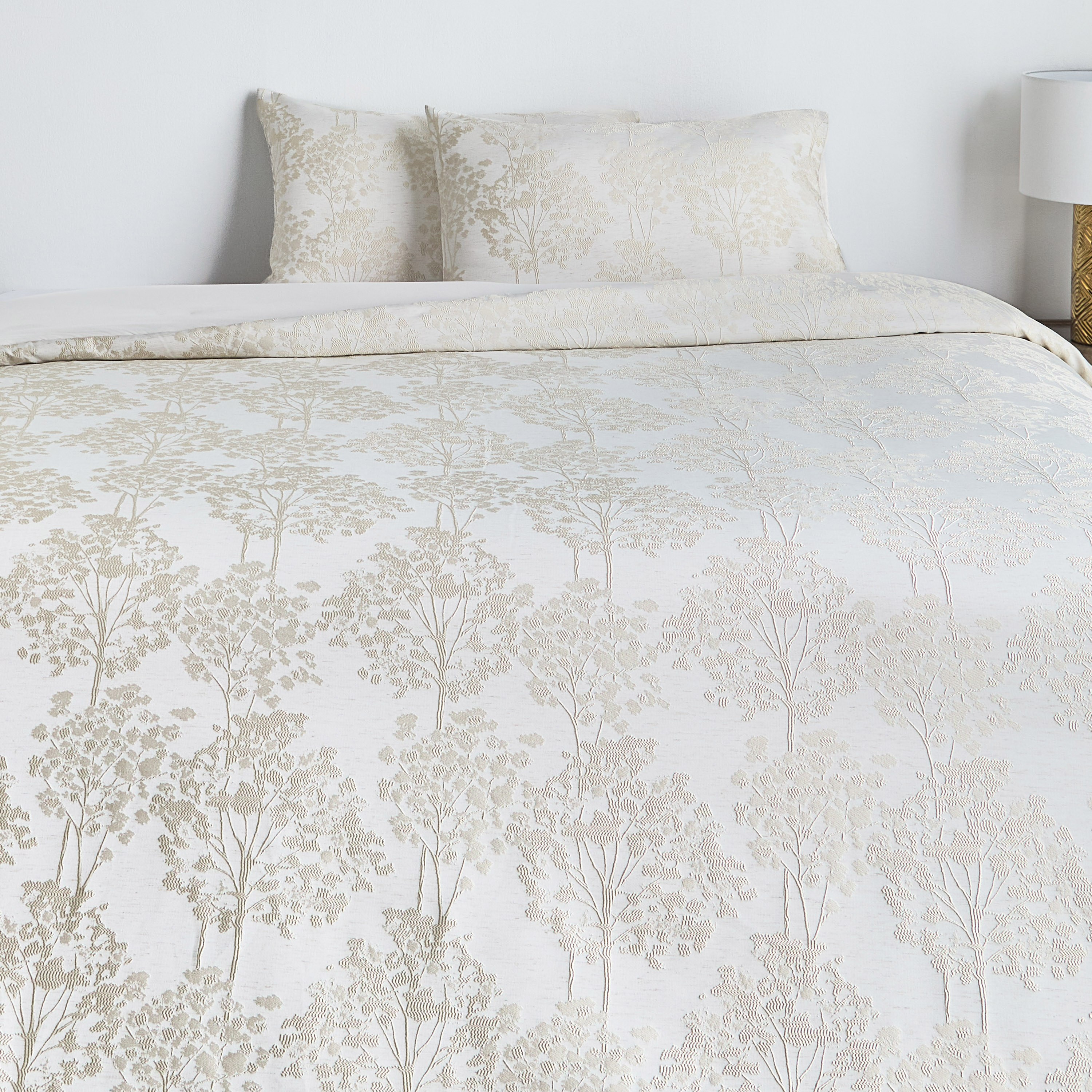 Conifer Jacquard 3-Piece Super King Comforter Set - 240x260 cm-household-bedding-comfortersandbedspreads-comforters-image-2