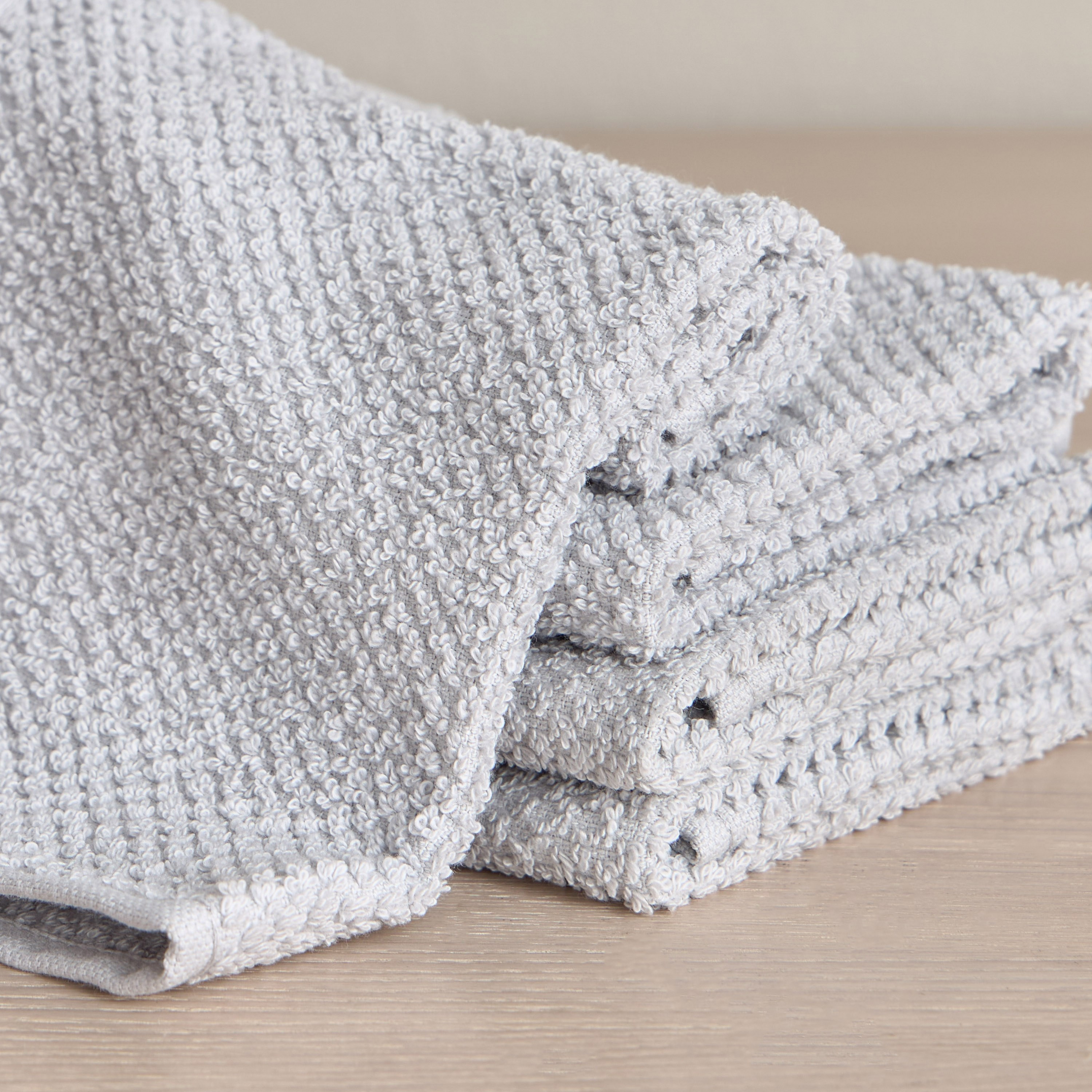 Estella 420 GSM Turkish Cotton 4-Piece Fingertip Towel Set - 30x30 cm-kids-bathandstorage-bath-towels-image-2