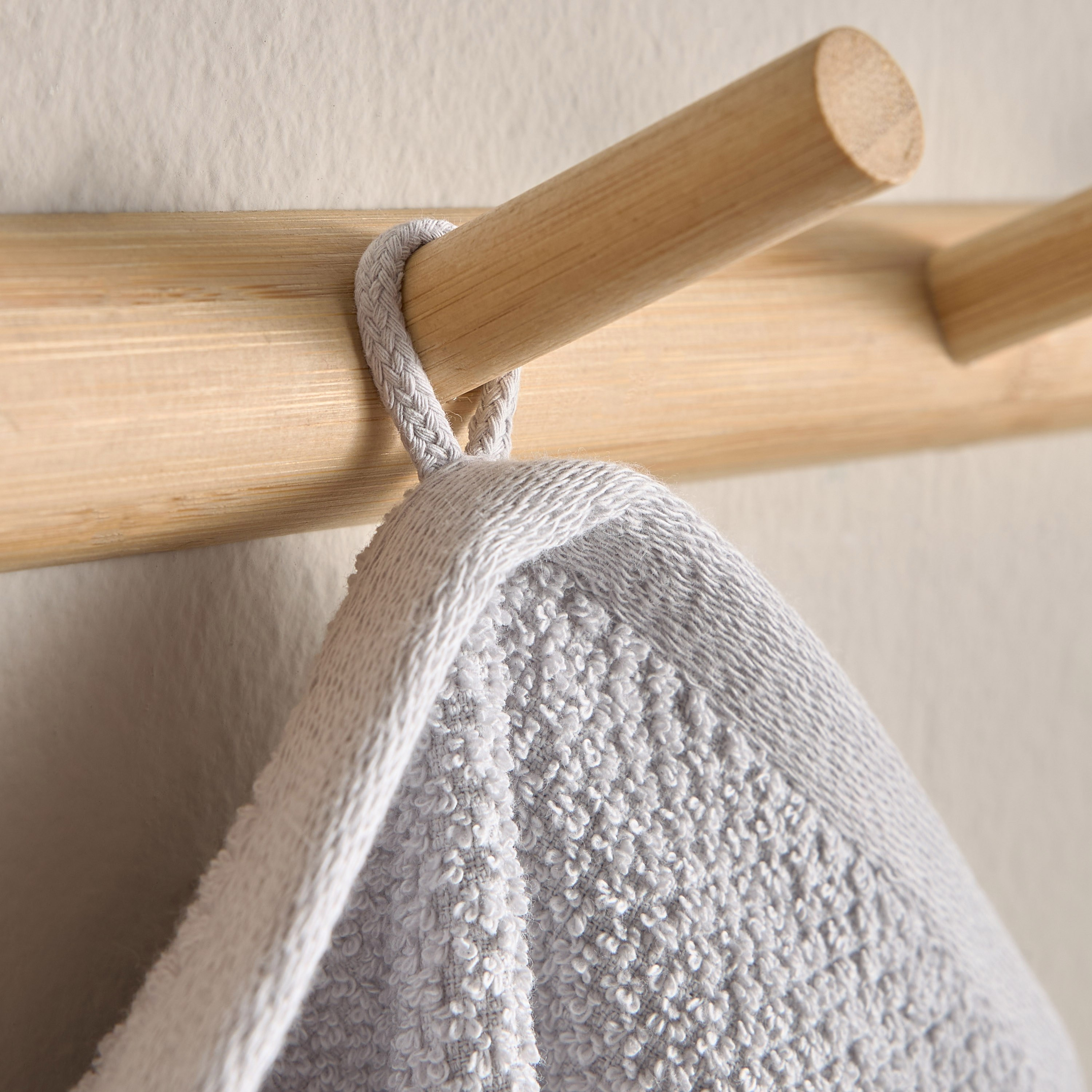 طقم مناشف يد قطن تركي 420 جرام لكل متر مربع من قطعتين - إستيلا - 40x70 سم-kids-bathandstorage-bath-towels-image-5