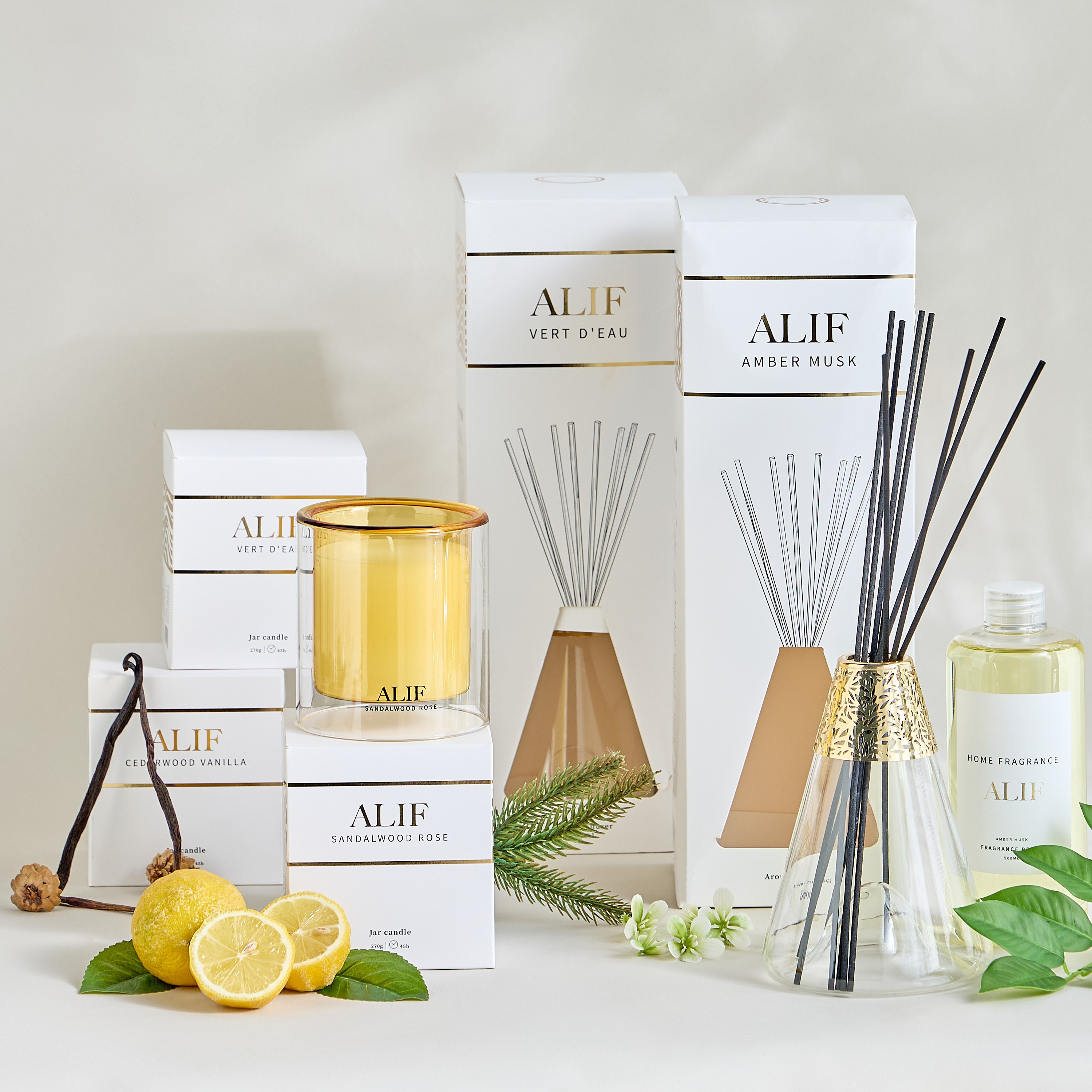 Alif Cedarwood Vanilla Scented Jar Candle - 45 h-household-homefragrance-candles-image-4