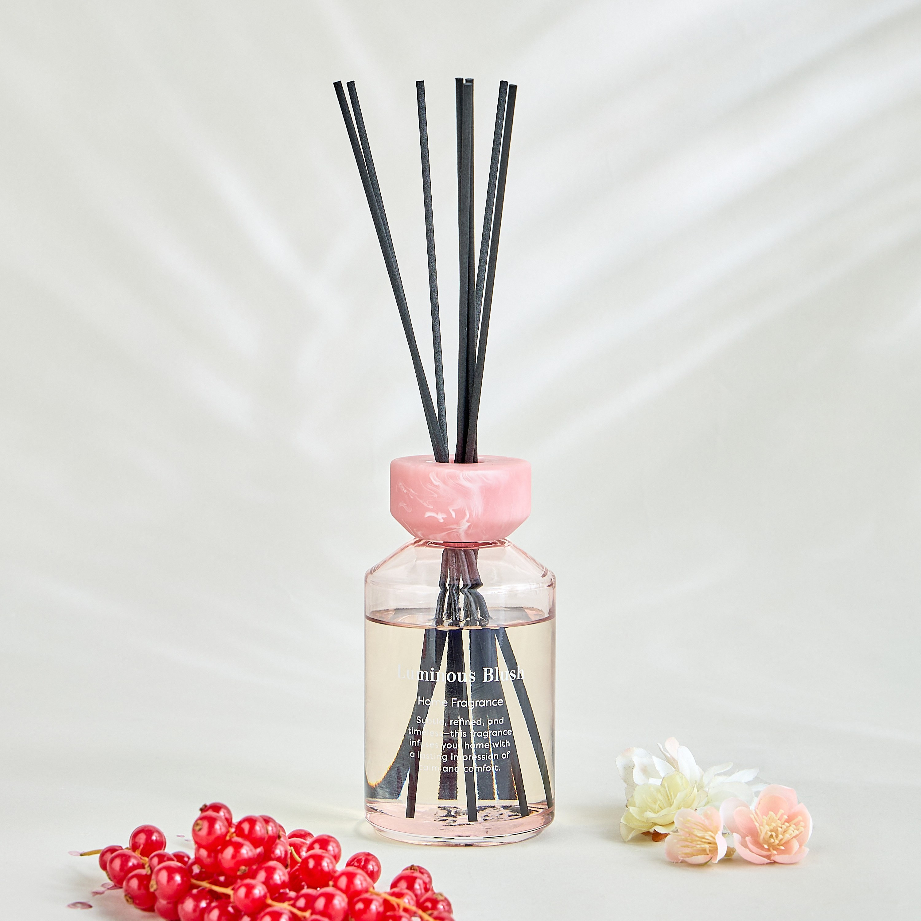 Shop Magreb Luminous Blush Reed Diffuser - 200 ml Online | Homecentre Qatar