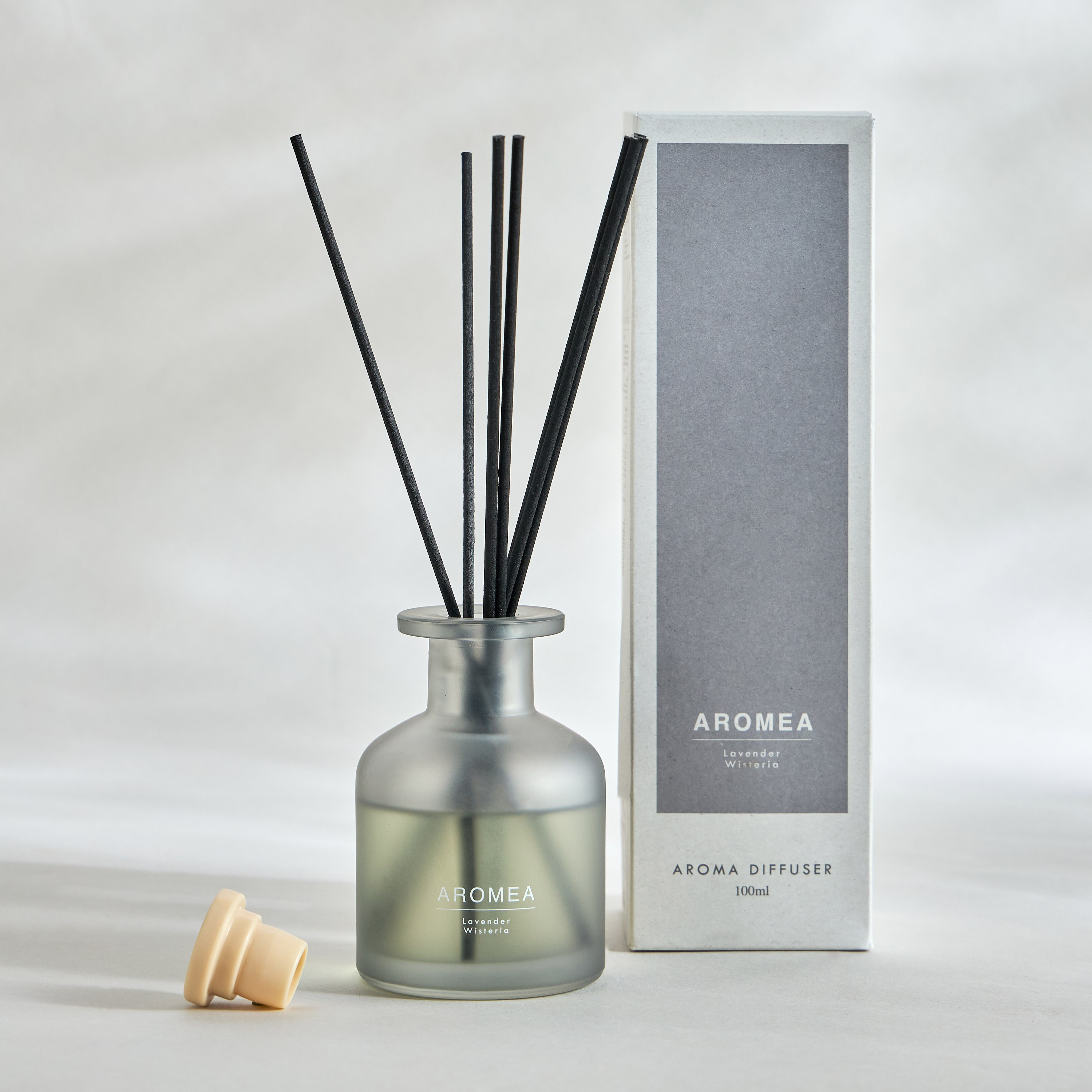 Aromea Lavender Wisteria Reed Diffuser - 100 ml-household-homefragrance-reeddiffusers-image-2