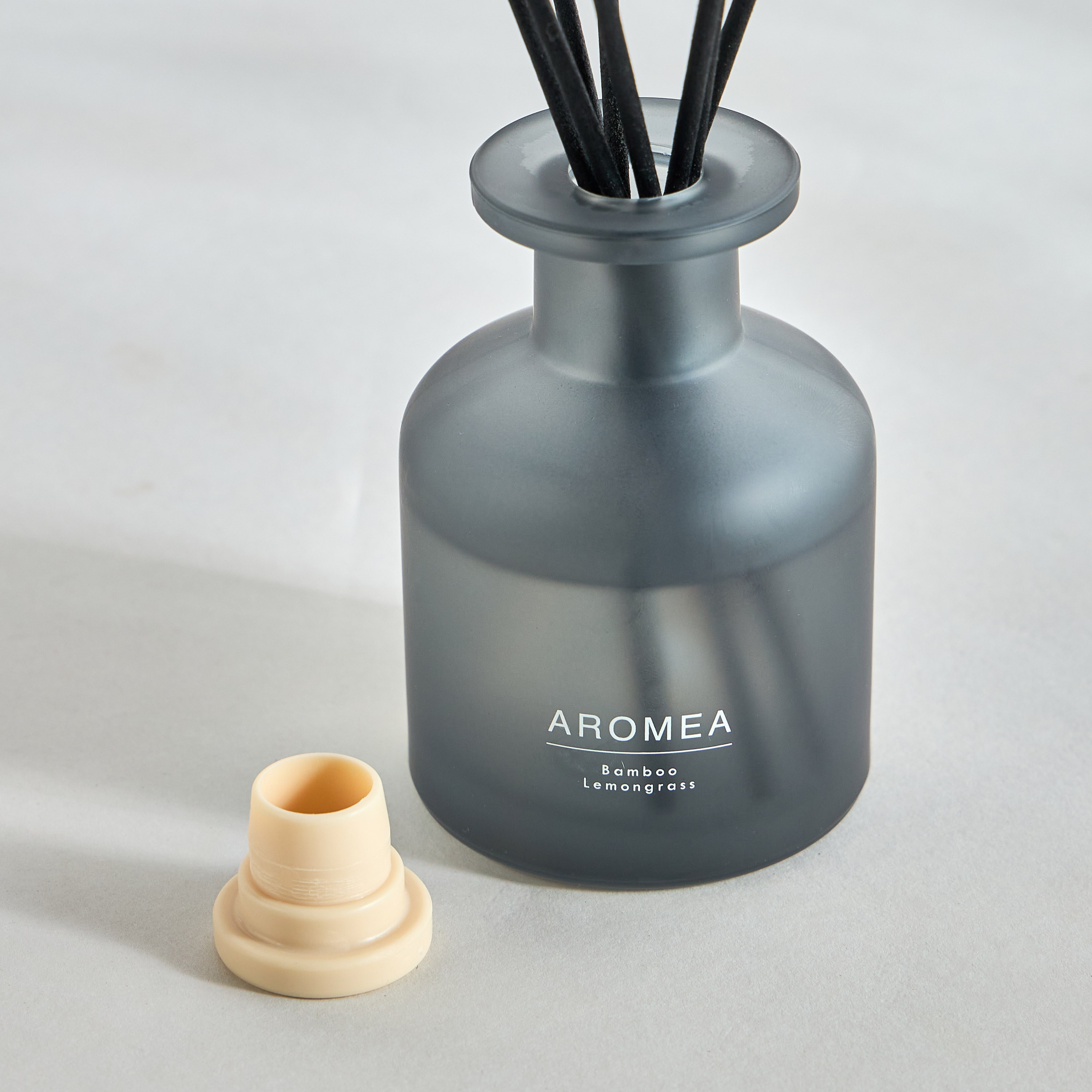 Aromea Bamboo Lemongrass Reed Diffuser - 100 ml-household-homefragrance-reeddiffusers-image-3