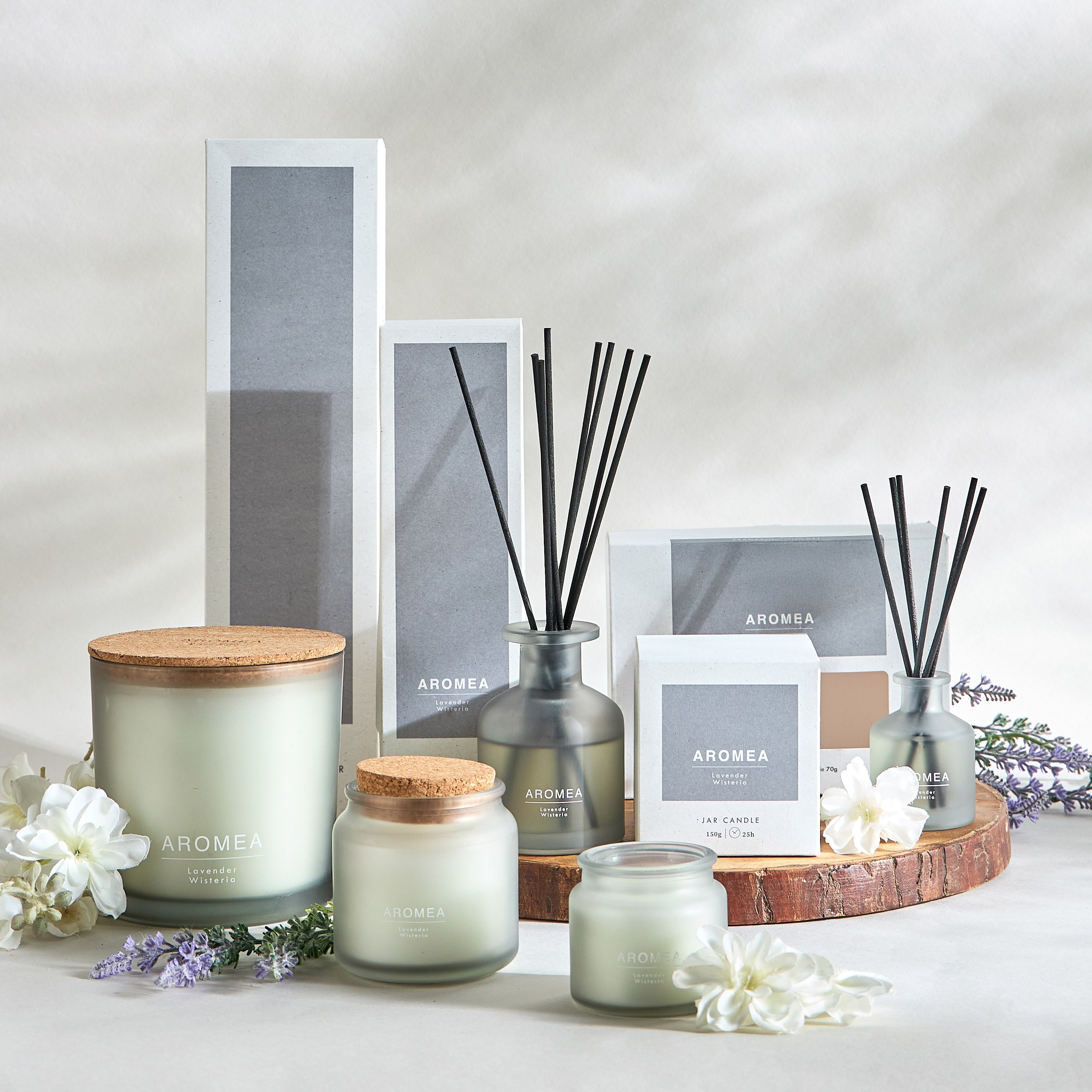 Aromea Lavender Wisteria Scented Jar Candle - 25 h-household-homefragrance-candles-image-4
