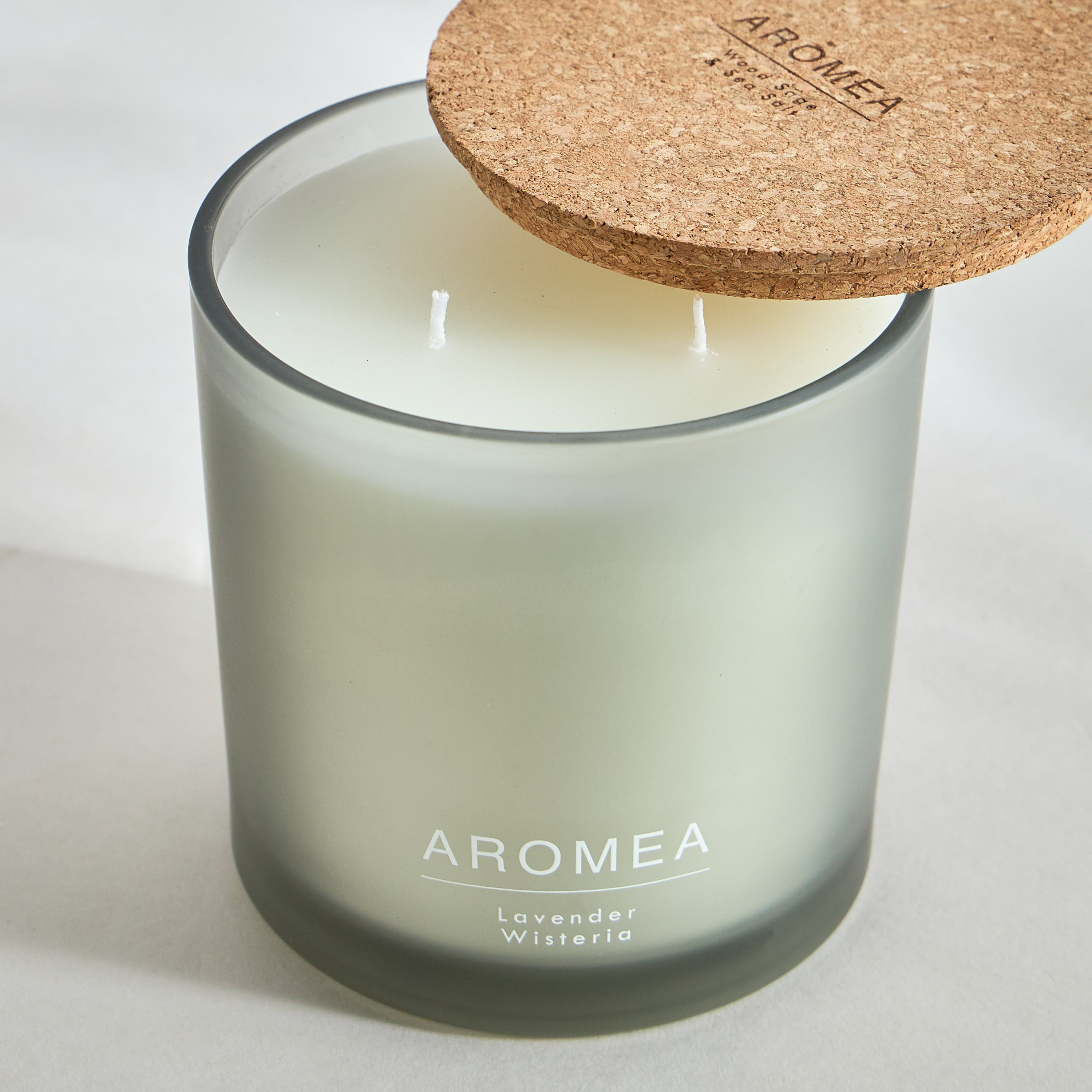 جرة شموع معطرة برائحة لافندر ويستيريا - أرومايا-household-homefragrance-candles-image-3
