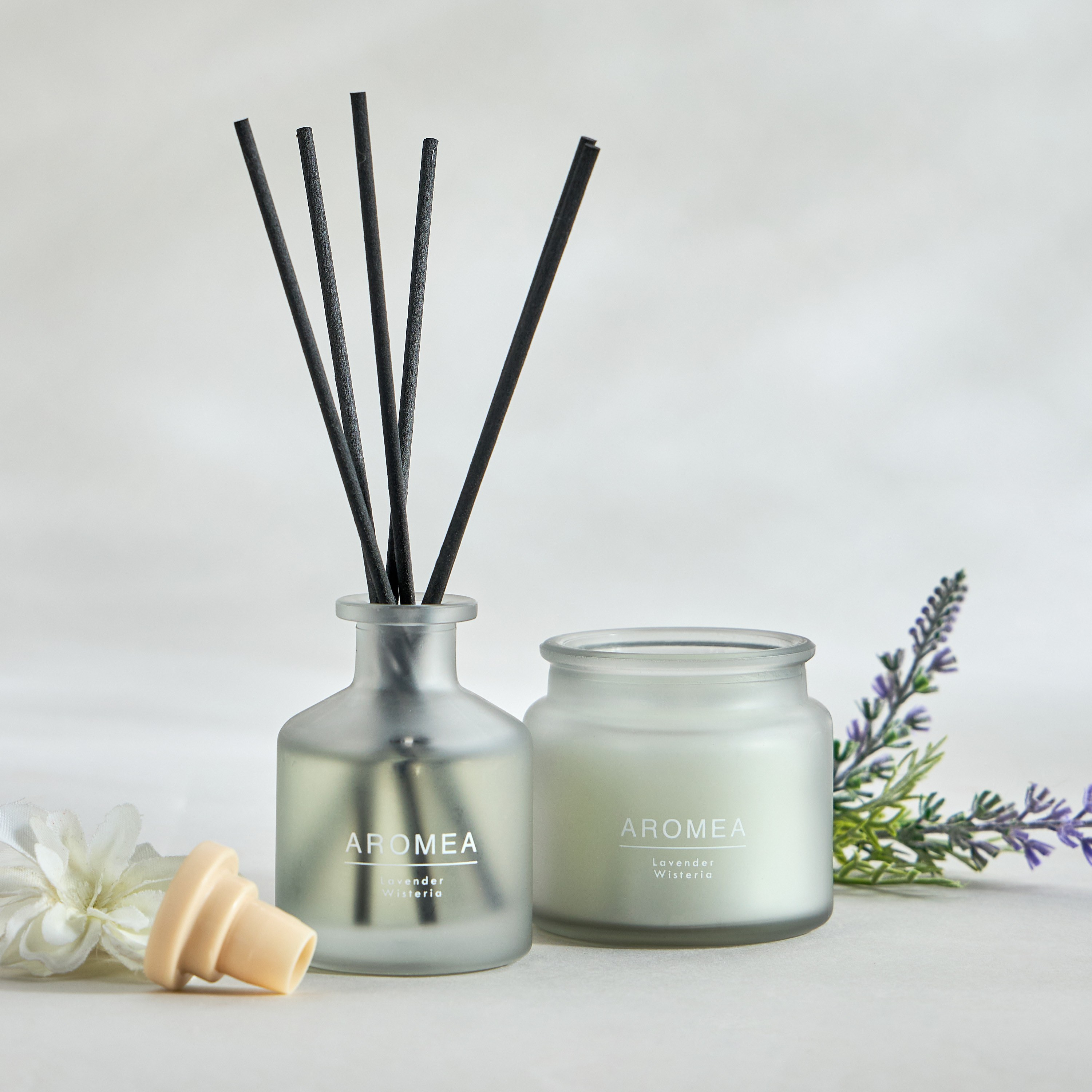 Aromea Lavender Wisteria Reed Diffuser and Candle Gift Set-household-homefragrance-fragrancegiftset-image-1
