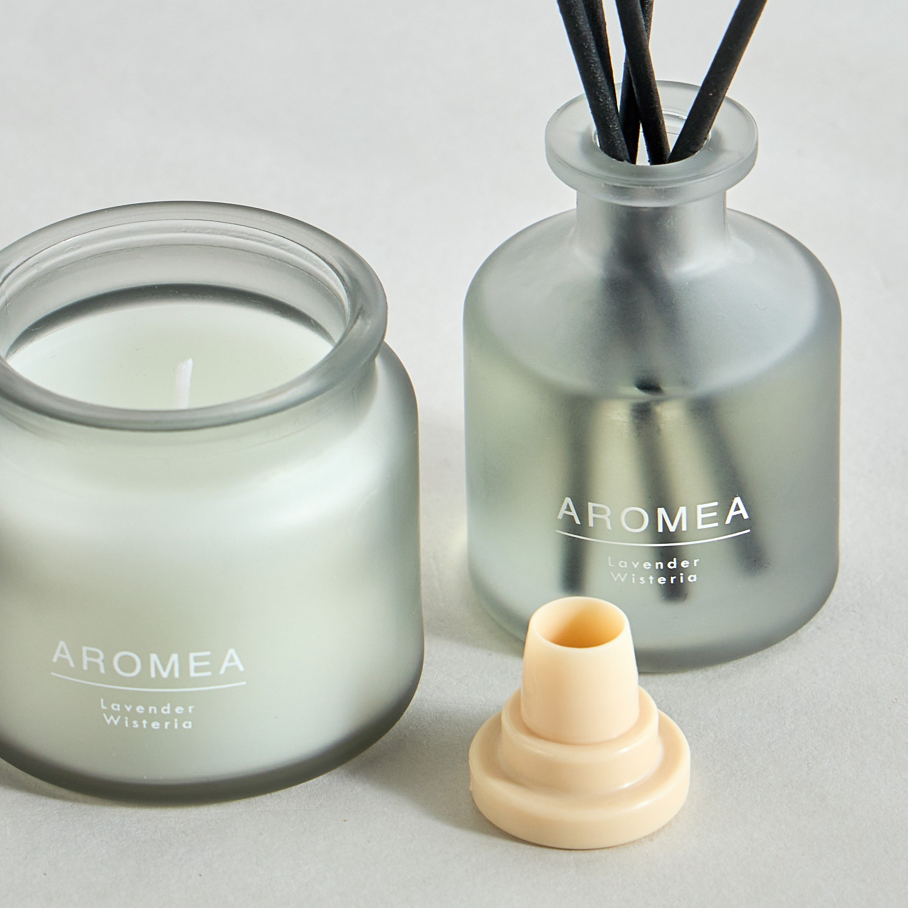 Aromea Lavender Wisteria Reed Diffuser and Candle Gift Set-household-homefragrance-fragrancegiftset-image-3