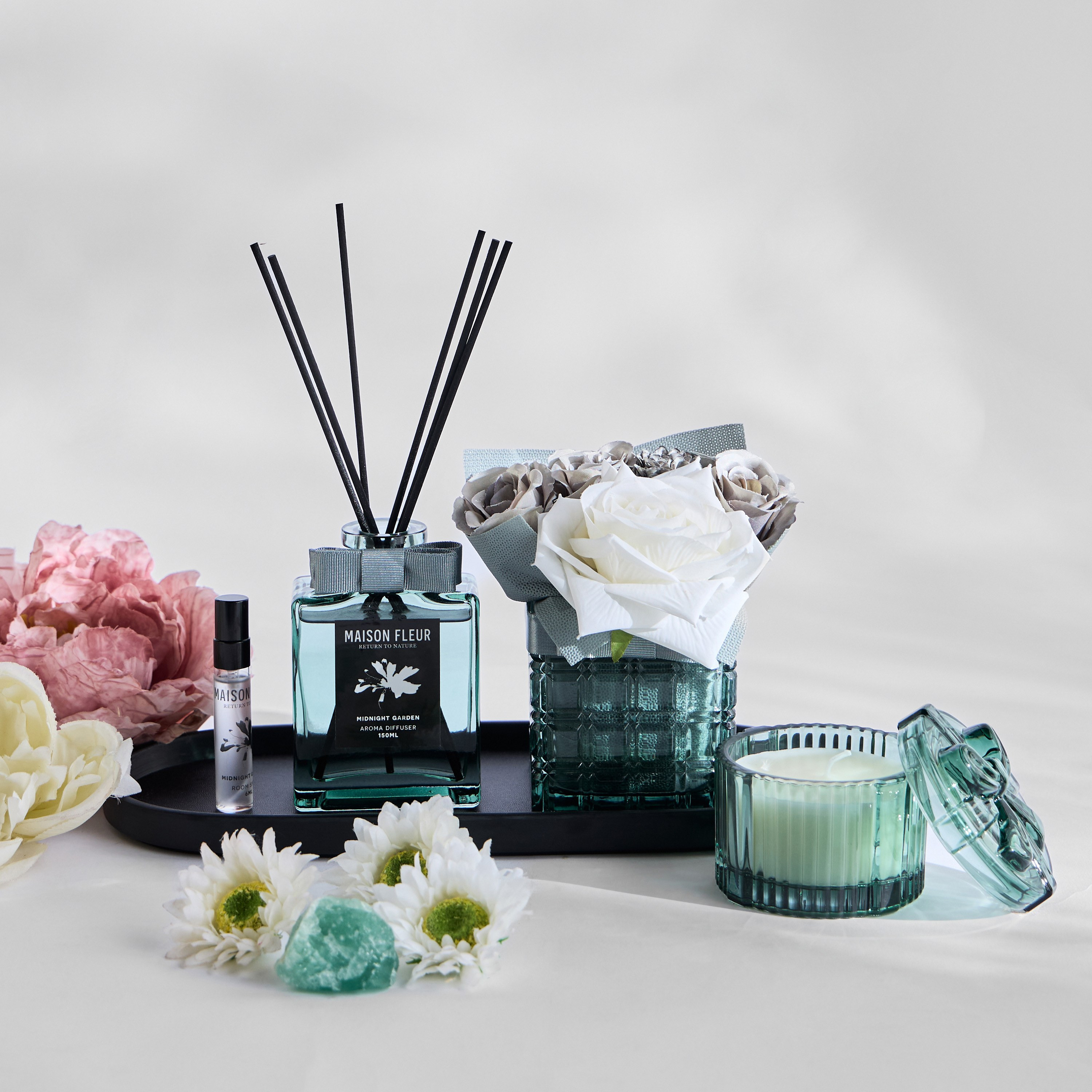 مجموعة هدايا بعطر ميدنايت جرين 5 قطع - ميزون فلور-household-homefragrance-fragrancegiftset-image-4
