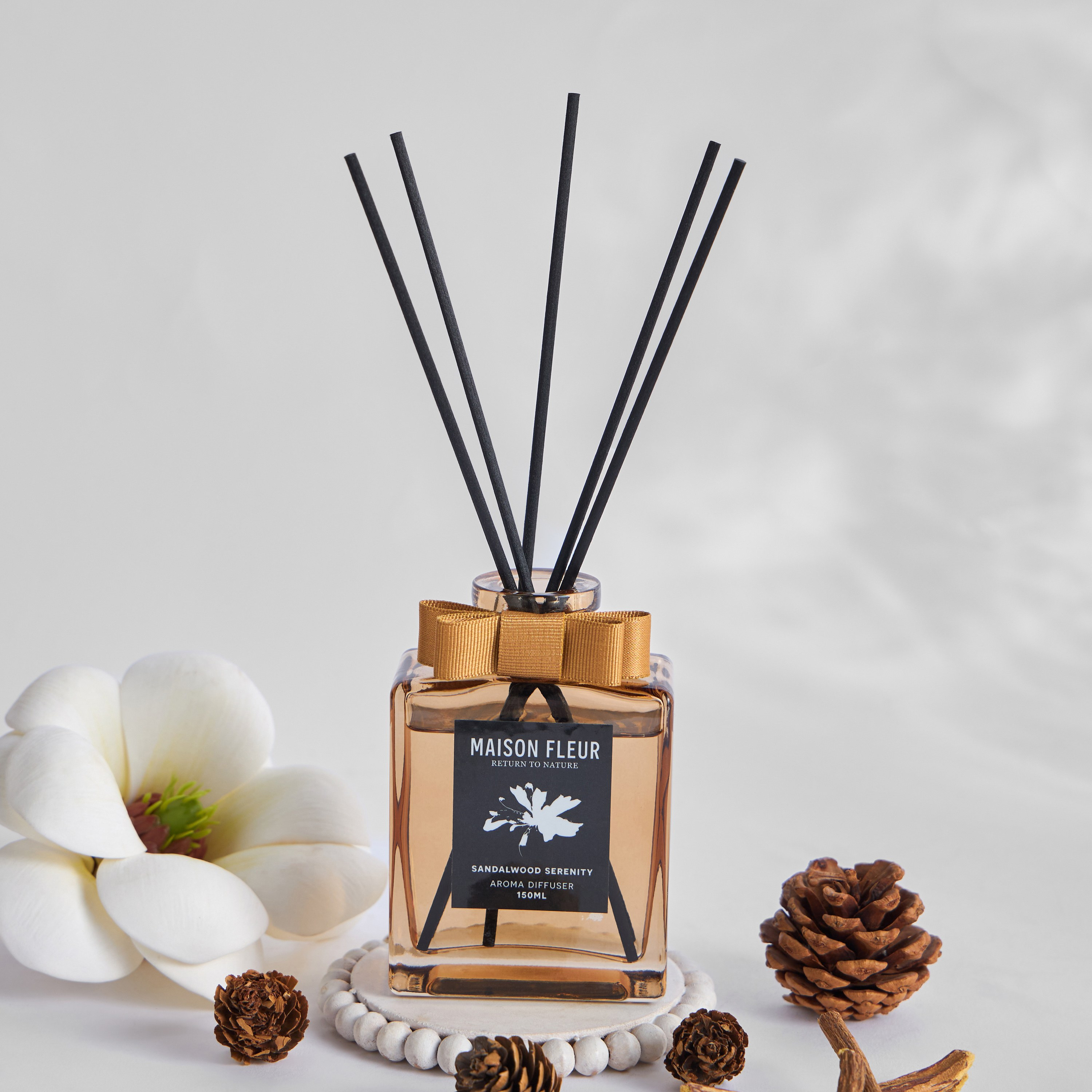 Maison Fleur Sandalwood Reed Diffuser - 150 ml-household-homefragrance-reeddiffusers-image-1