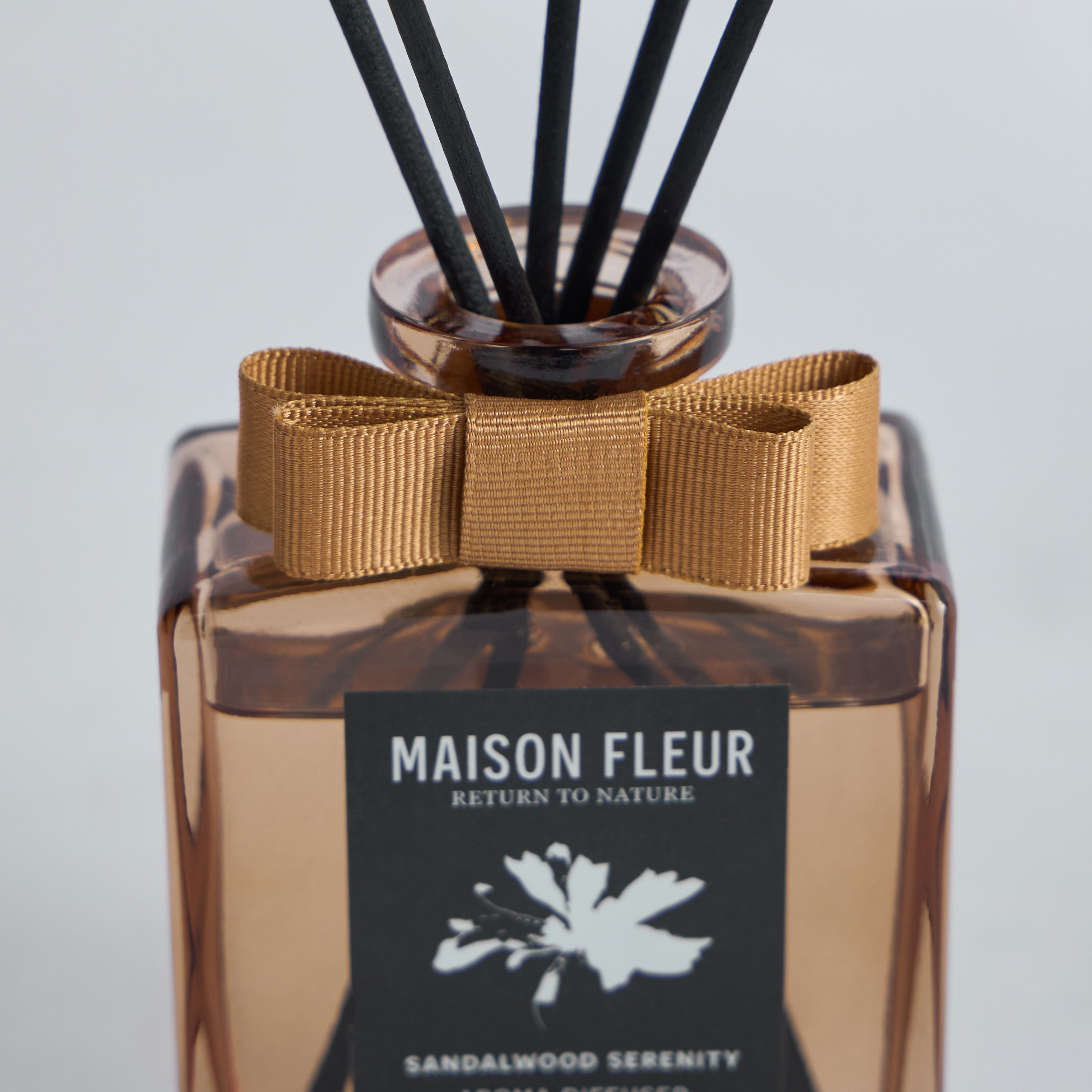 Maison Fleur Sandalwood Reed Diffuser - 150 ml-household-homefragrance-reeddiffusers-image-3