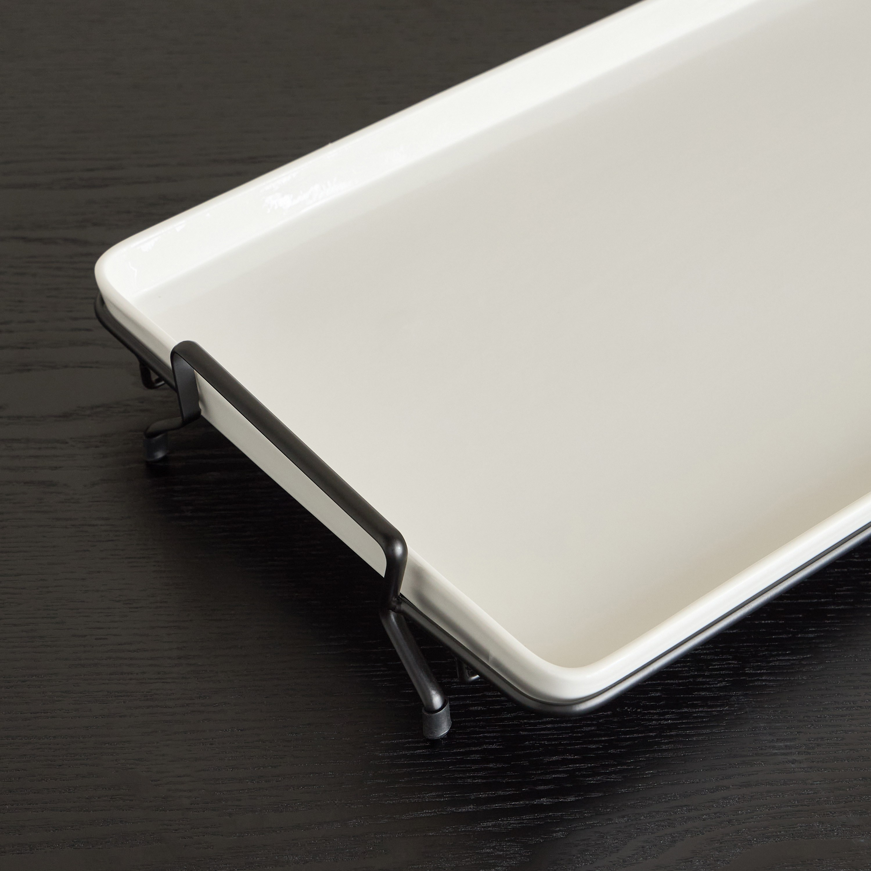 Veton Porcelain Serving Platter with Stand-household-dining-serveware-servingplatters-image-3