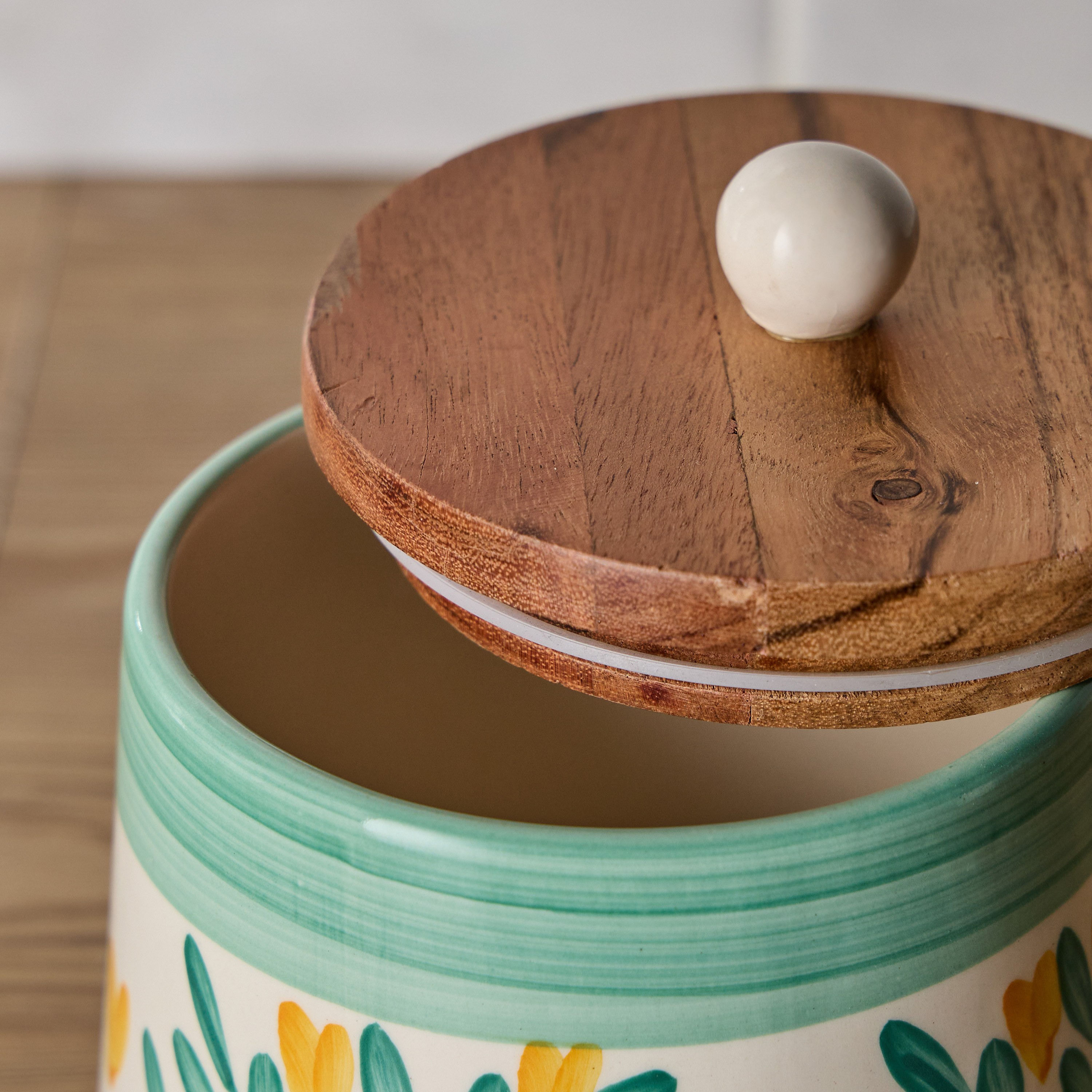 Coastaline Canister - 600 ml-household-kitchen-foodstorage-pantryandstorage-image-3