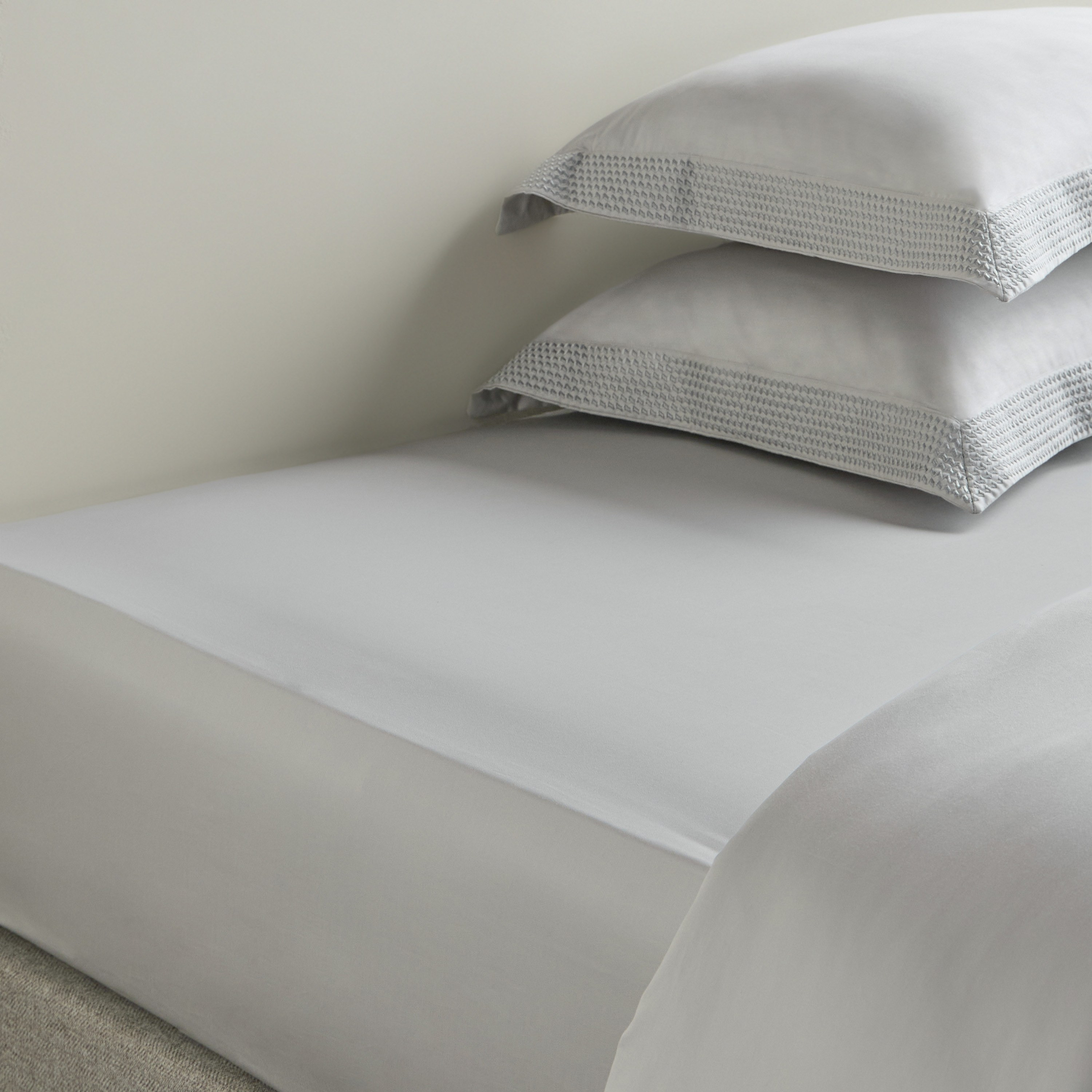 Waves Egyptian Cotton 400 Thread Count King Fitted Sheet - 180x205 cm-household-bedding-sheetsandpillowcases-fittedsheets-image-3