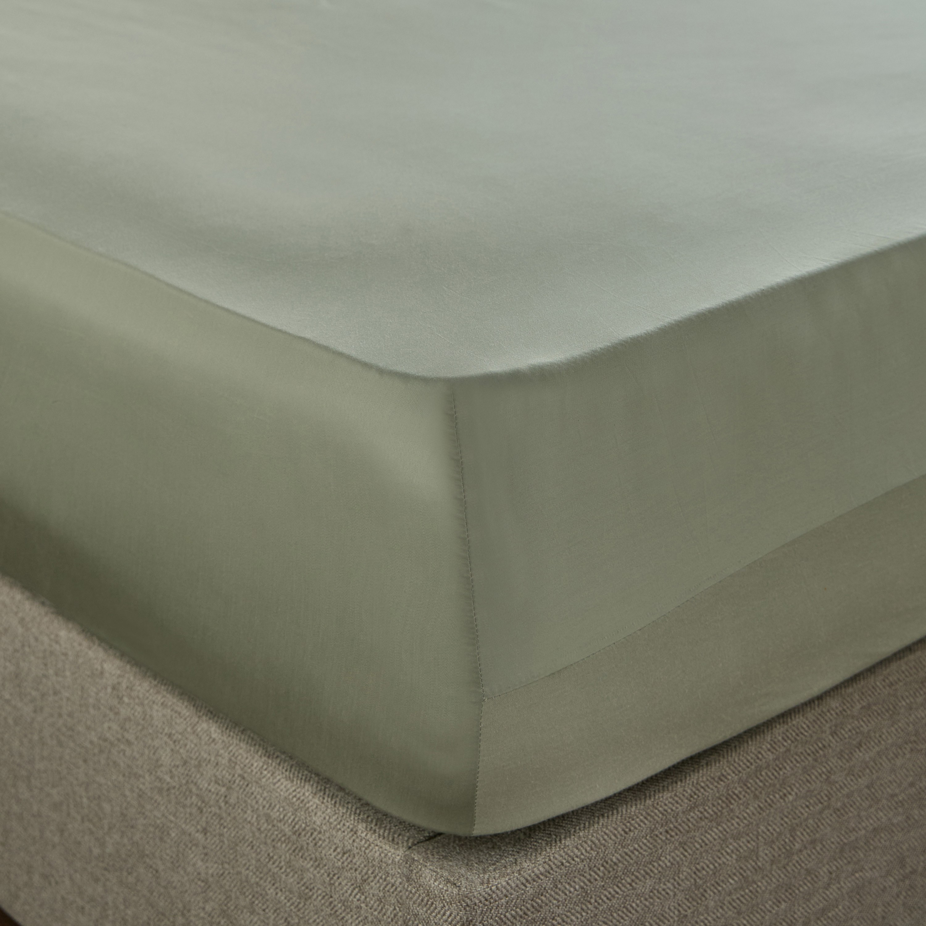 Waves Egyptian Cotton 400 Thread Count King Fitted Sheet - 180x205 cm-household-bedding-sheetsandpillowcases-fittedsheets-image-1