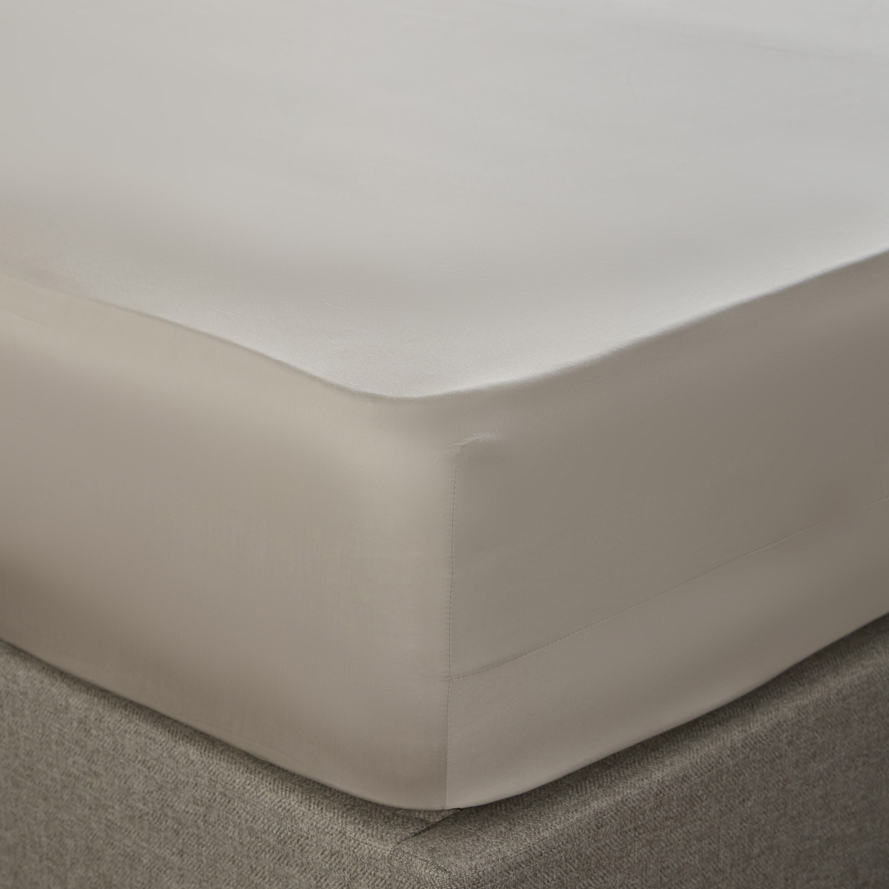 Waves Egyptian Cotton 400 Thread Count Super King Fitted Sheet - 200x205 cm-household-bedding-sheetsandpillowcases-fittedsheets-image-1