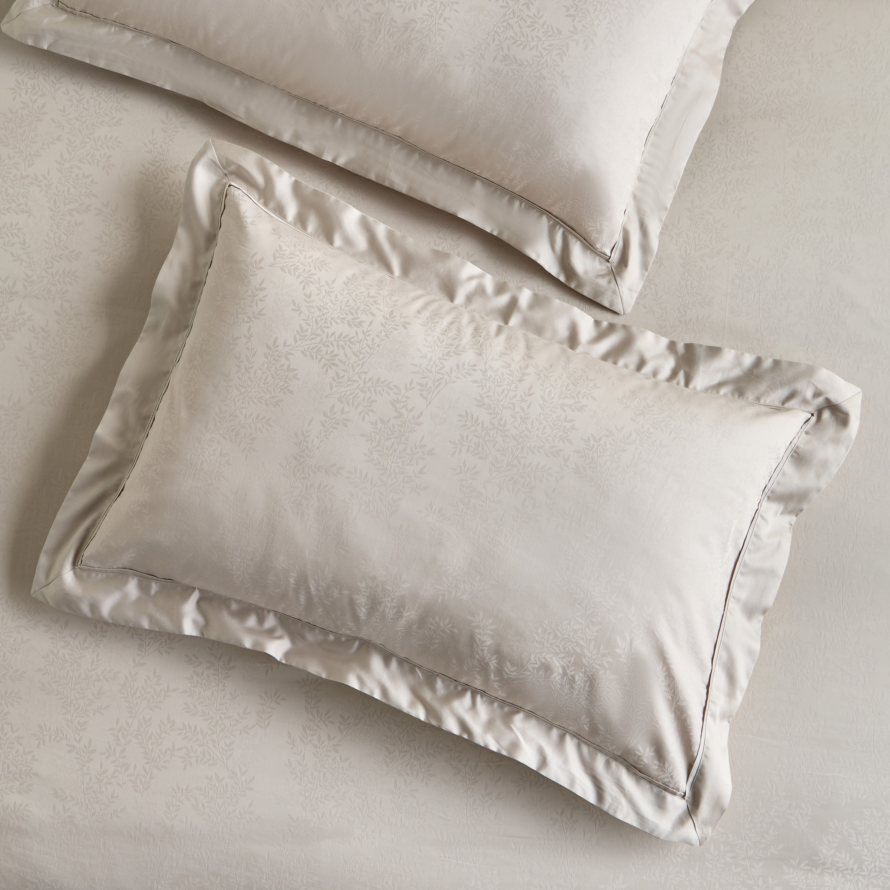 Marbella Egyptian Cotton Jacquard 400 Thread Count 2-Piece Pillowcase Set - 50x75 cm-household-bedding-sheetsandpillowcases-pillowcases-image-2