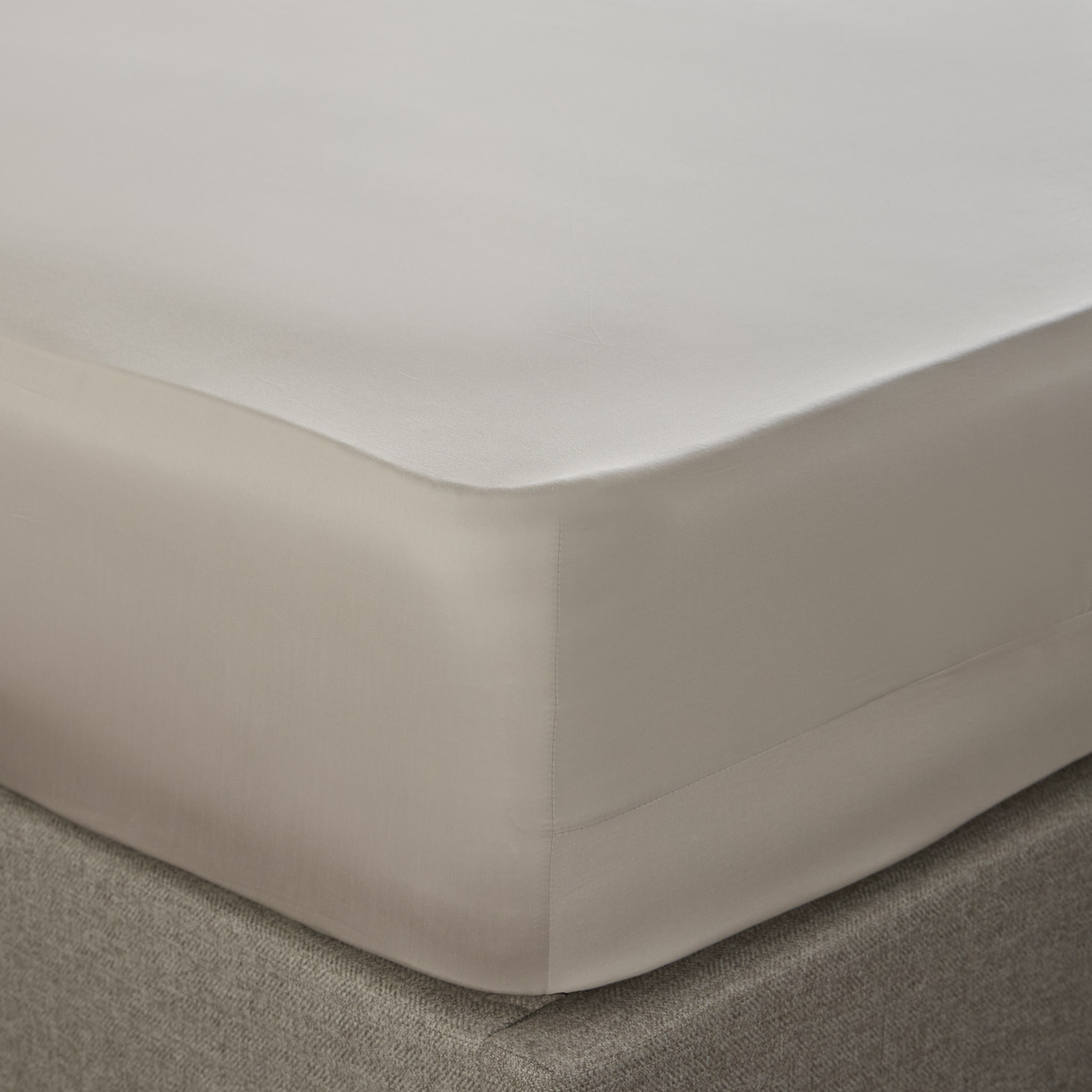 Verona Egyptian Cotton 600 Thread Count King Fitted Sheet - 180x205 cm-household-bedding-sheetsandpillowcases-fittedsheets-image-1