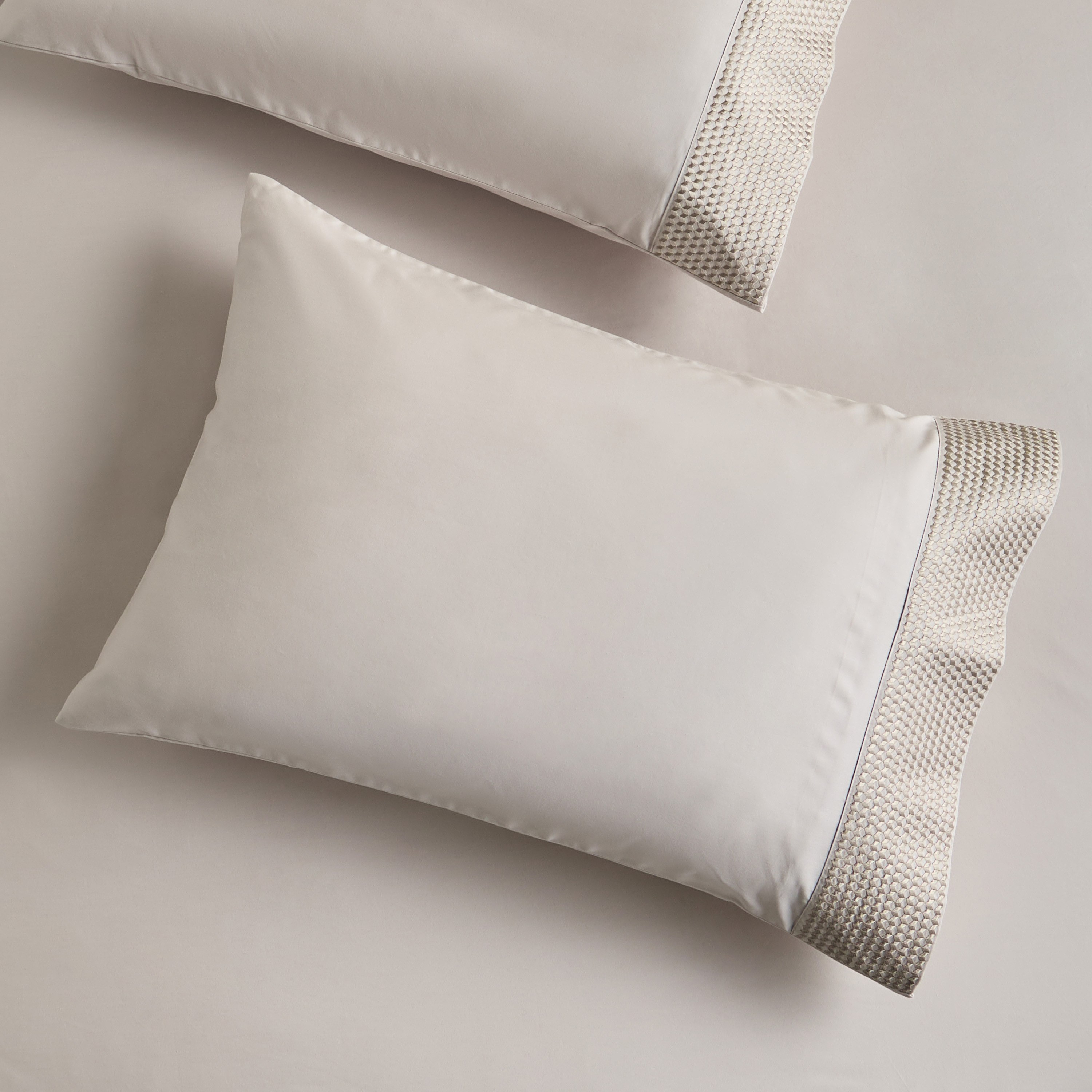 Sydney Egyptian Cotton 600 Thread Count 3-Piece Super King Duvet Cover Set - 220x260 cm-household-bedding-duvetandcovers-duvetcovers-image-3