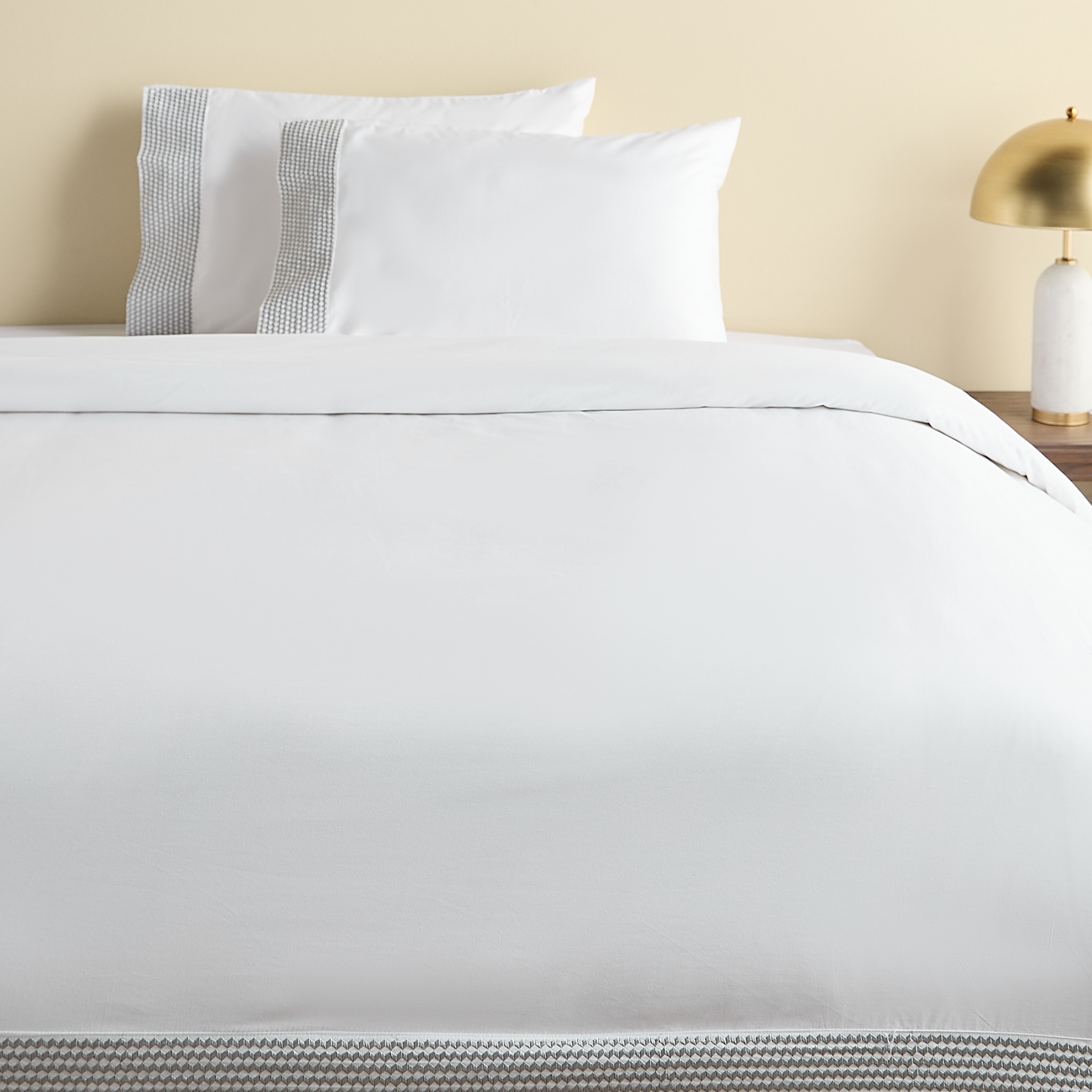 Sydney Egyptian Cotton 600 Thread Count 3-Piece Super King Duvet Cover Set - 220x260 cm-household-bedding-duvetandcovers-duvetcovers-image-2