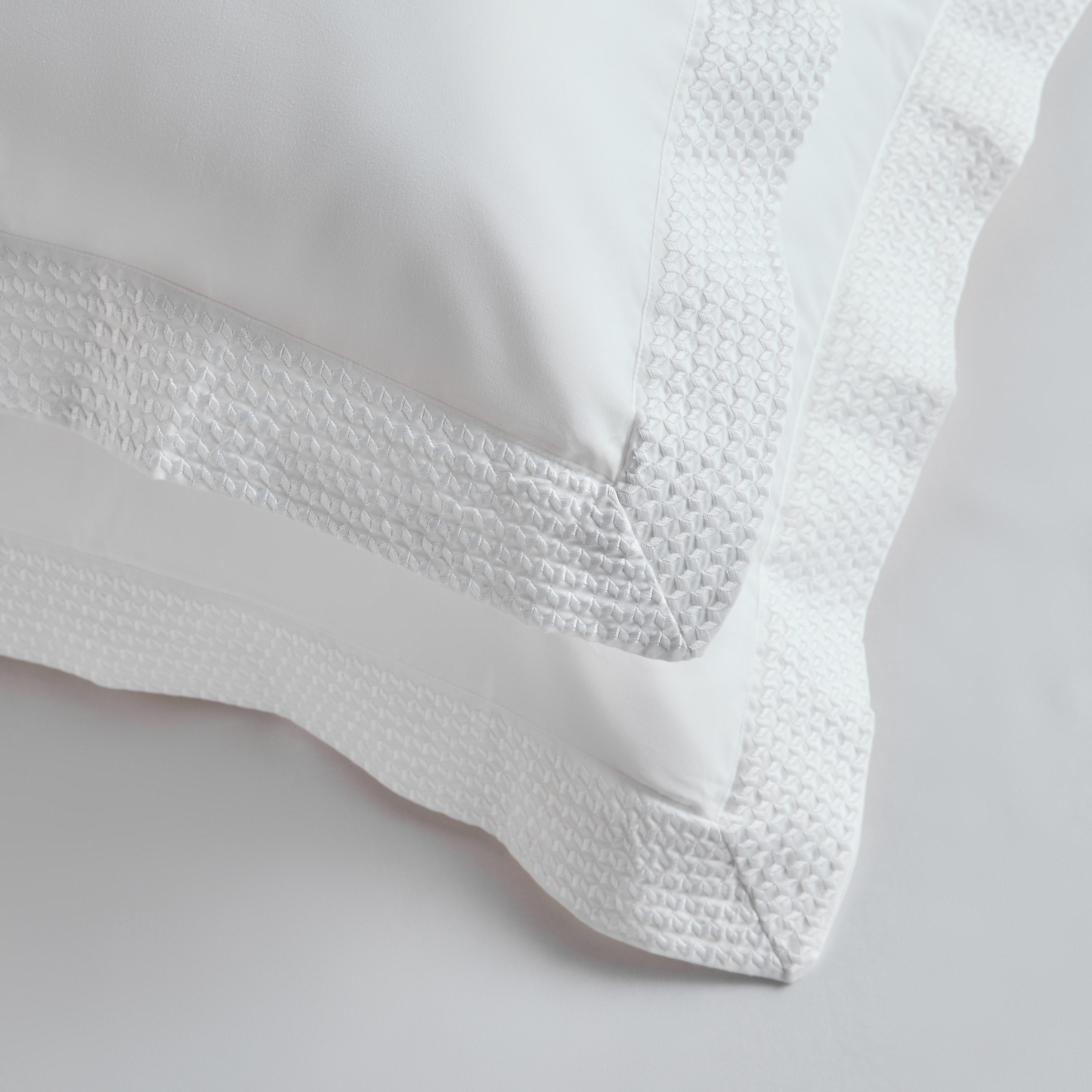 Sydney Egyptian Cotton 600 Thread Count 2-Piece Pillowcase Set - 50x75 cm-household-bedding-sheetsandpillowcases-pillowcases-image-3