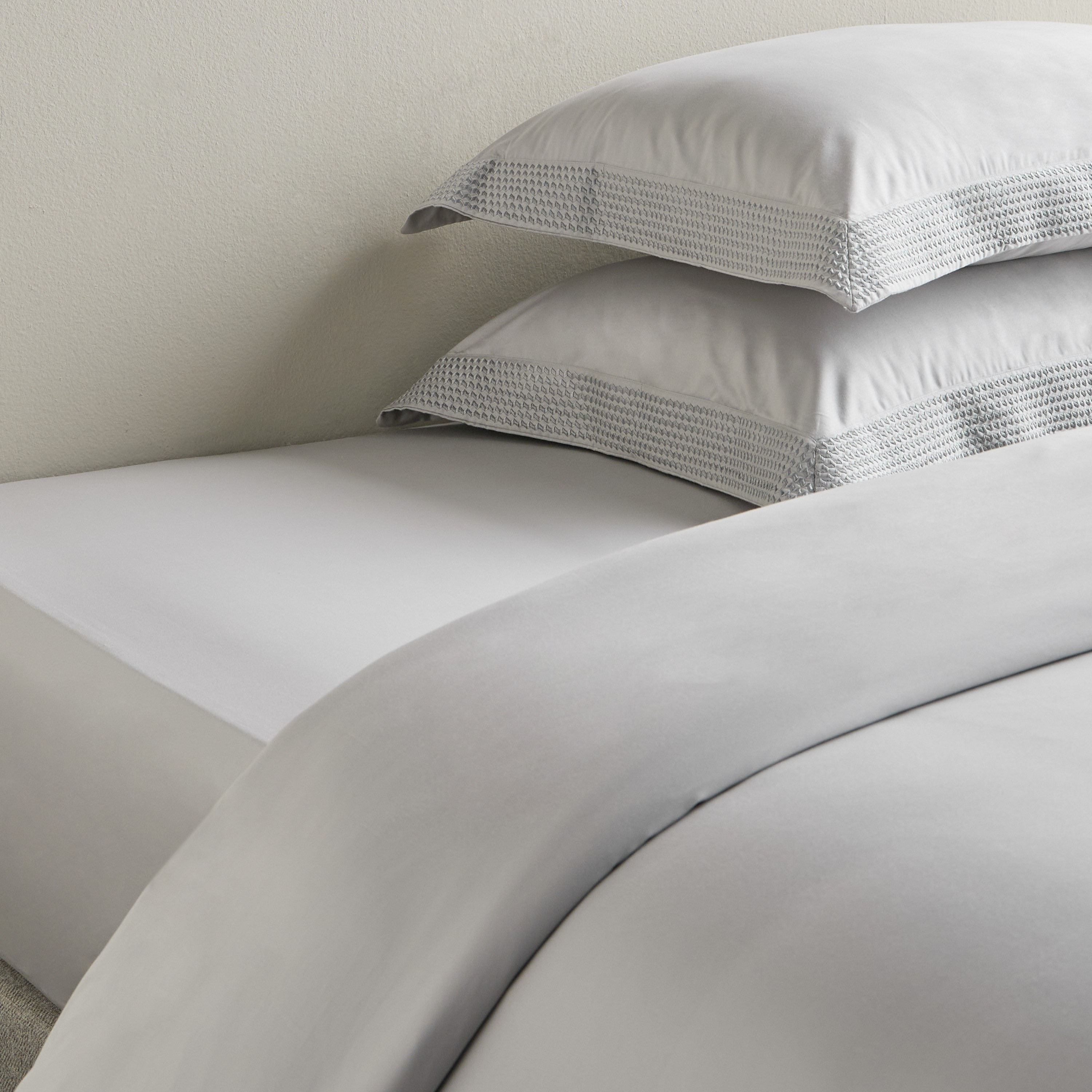 Sydney Egyptian Cotton 600 Thread Count 2-Piece Pillowcase Set - 50x75 cm-household-bedding-sheetsandpillowcases-pillowcases-image-4