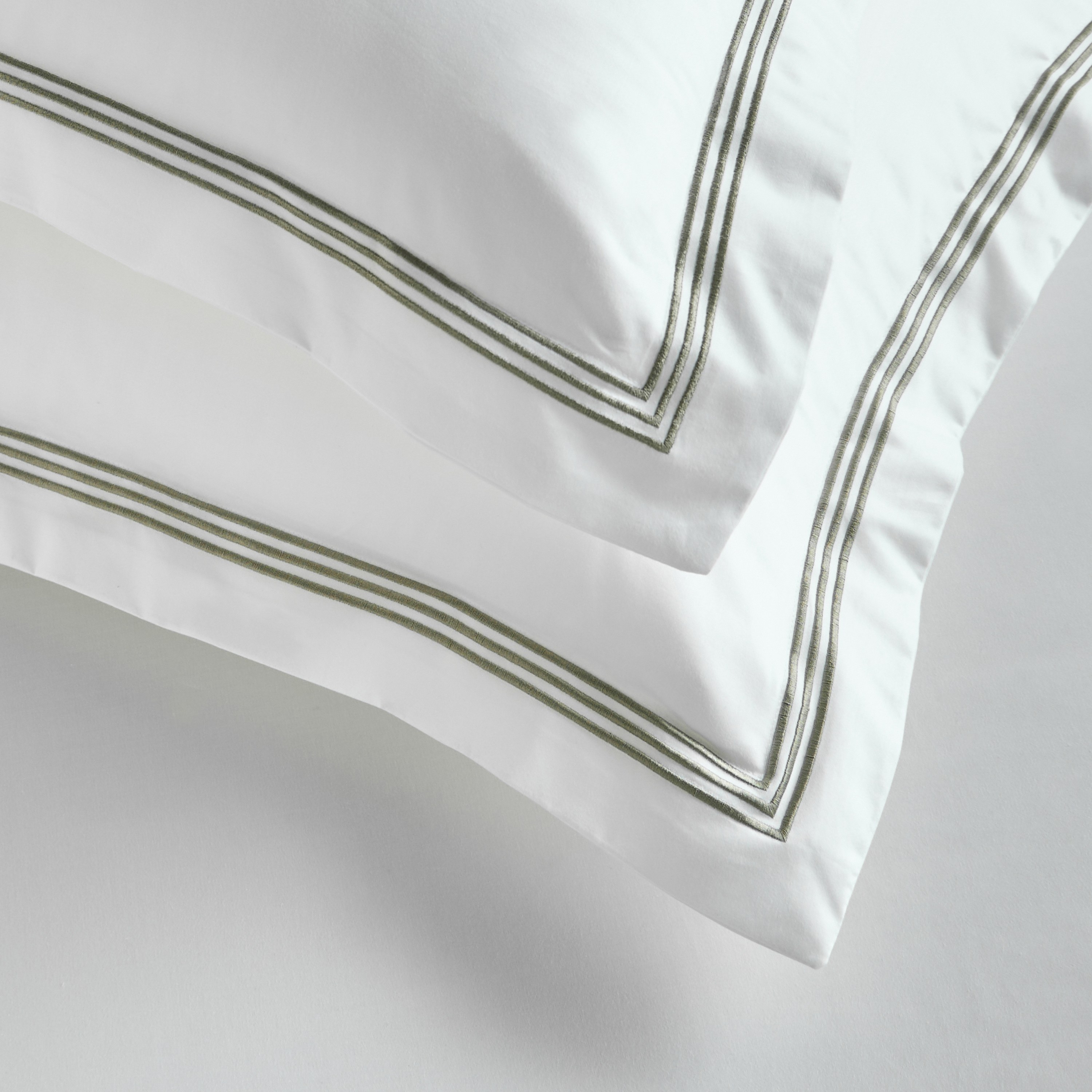 Verona Egyptian Cotton 600 Thread Count 2-Piece Pillowcase Set - 50x75 cm-household-bedding-sheetsandpillowcases-pillowcases-image-3