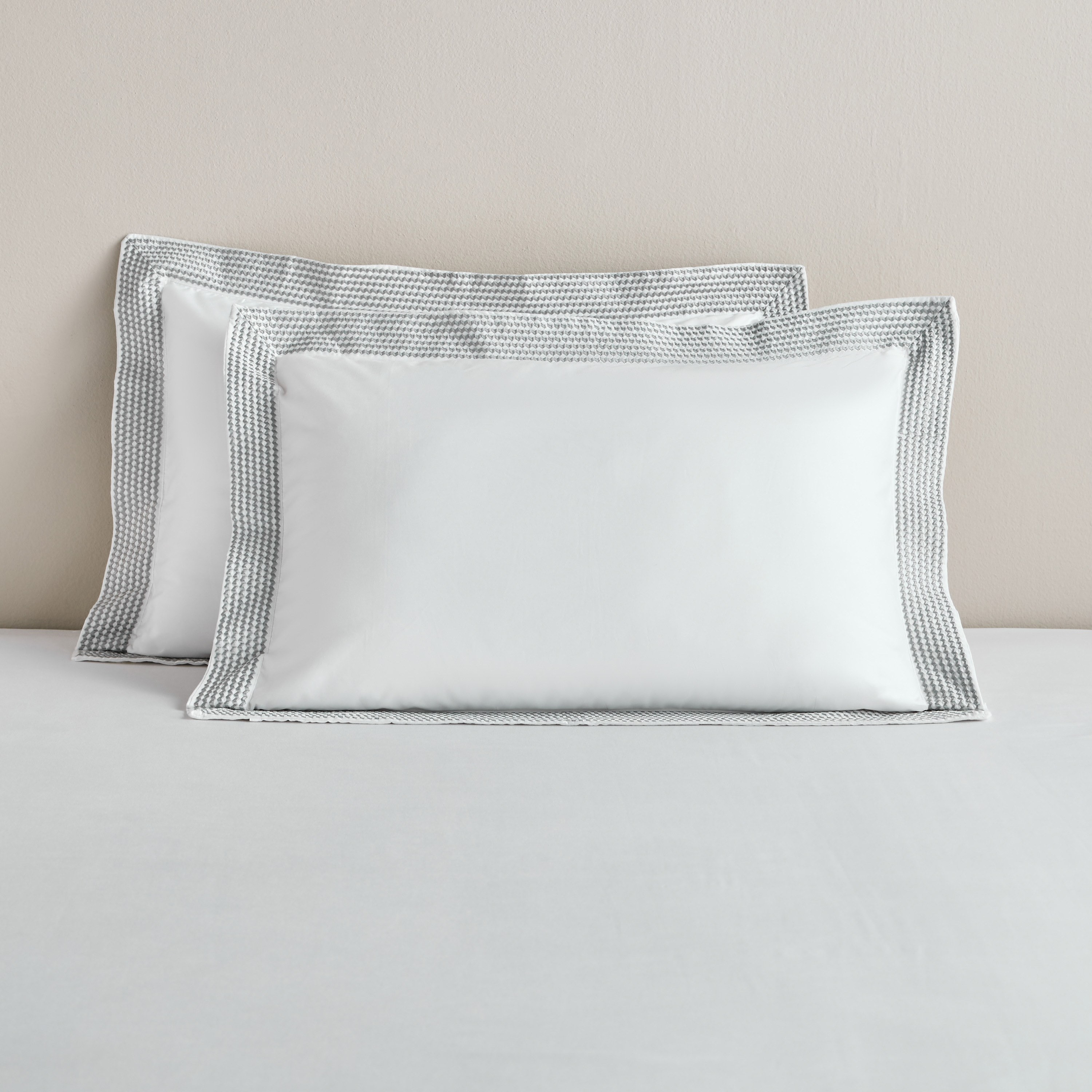 Sydney Egyptian Cotton 600 Thread Count 2-Piece Pillowcase Set - 50x75 cm-household-bedding-sheetsandpillowcases-pillowcases-image-1